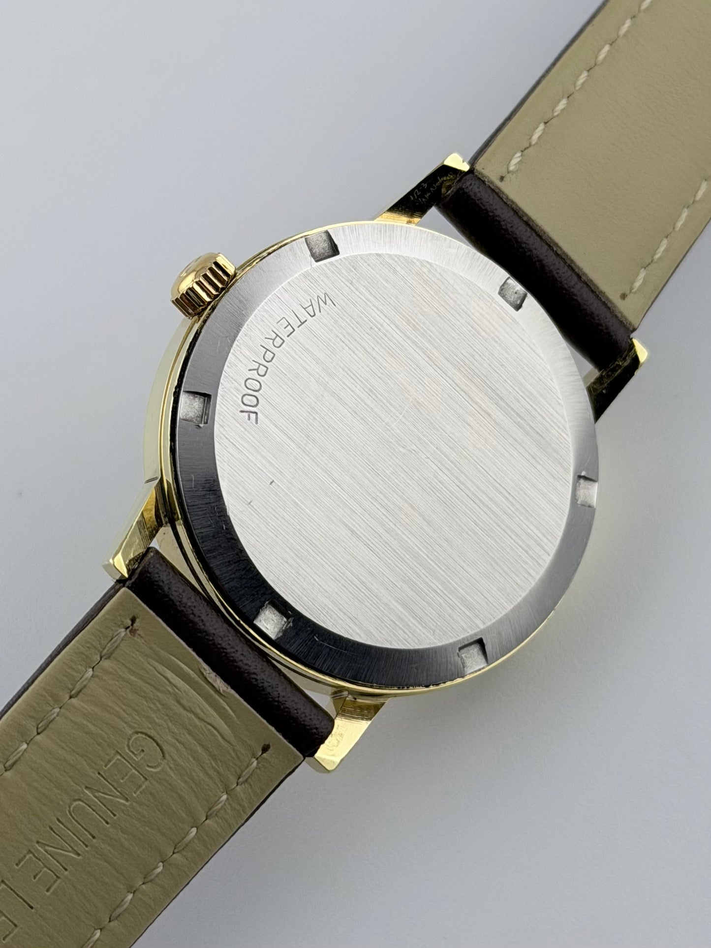 Omega Geneve Date Manual Wind - 136.070