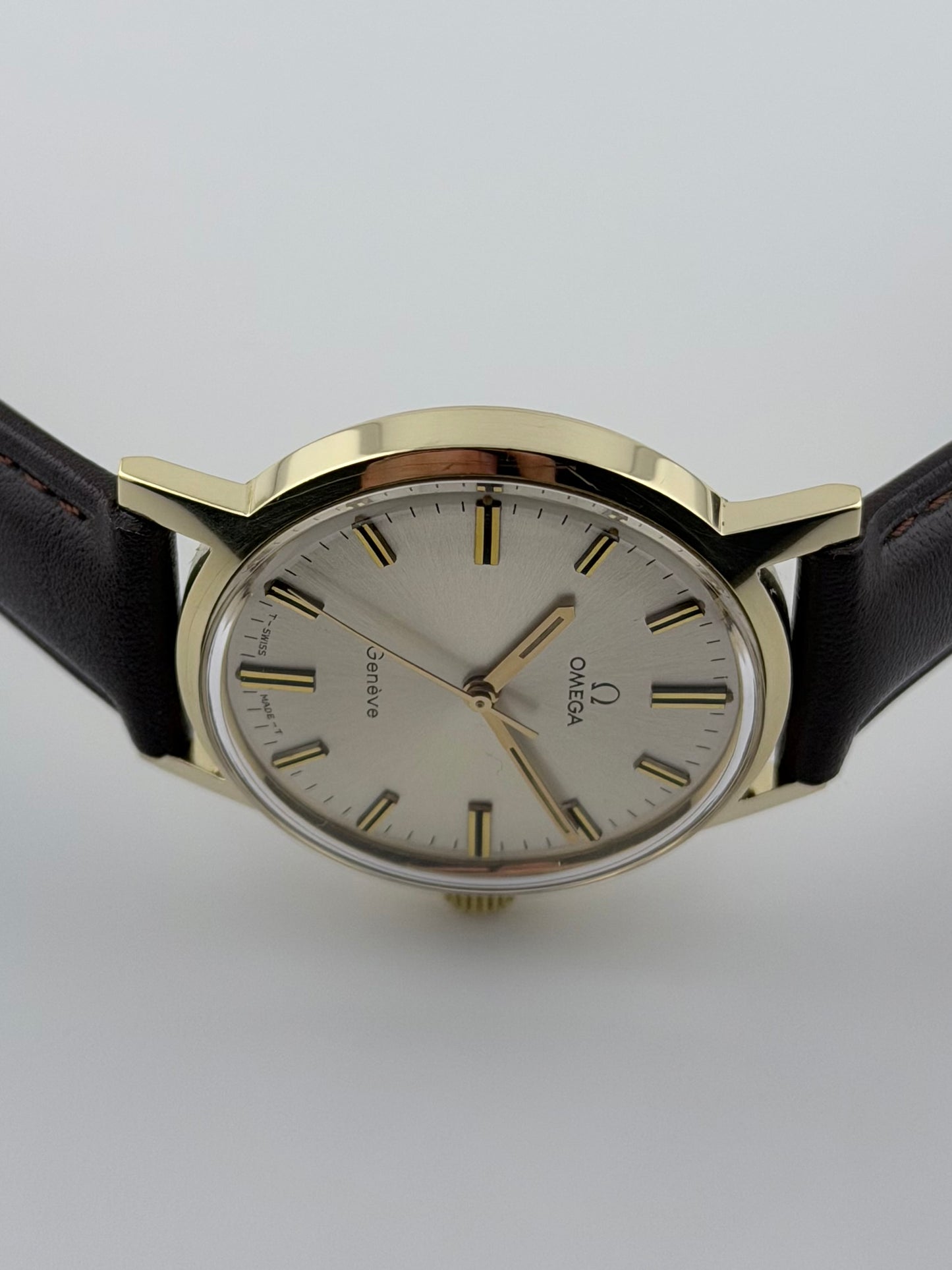 Omega Geneve Manual 135.070 - 18ct Solid Gold