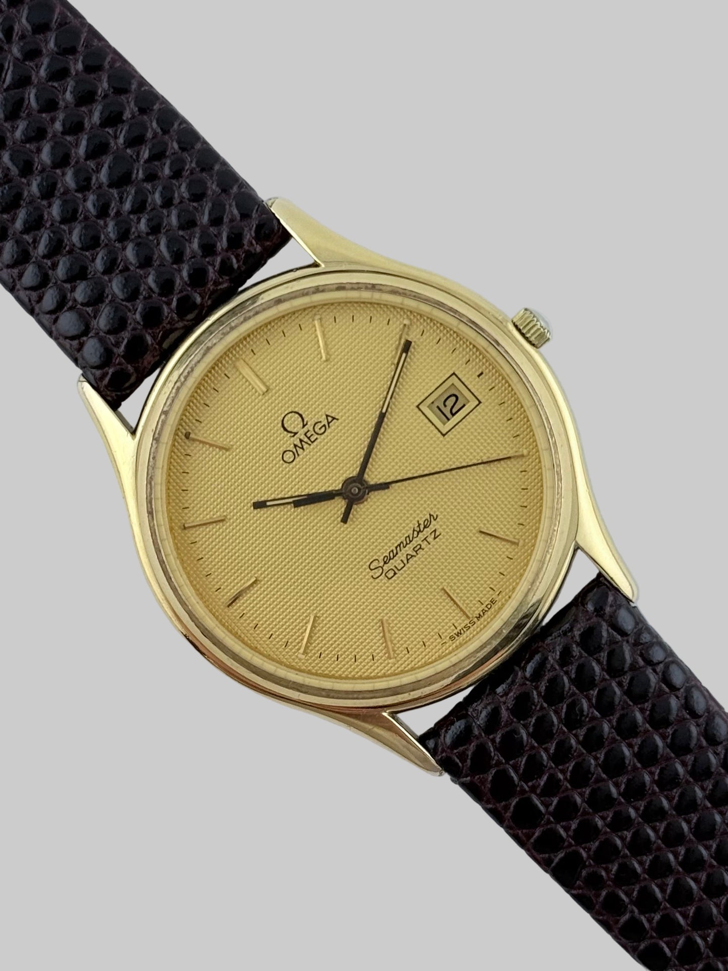 Omega Seamaster Quartz Date 196.0251 - Waffle Dial