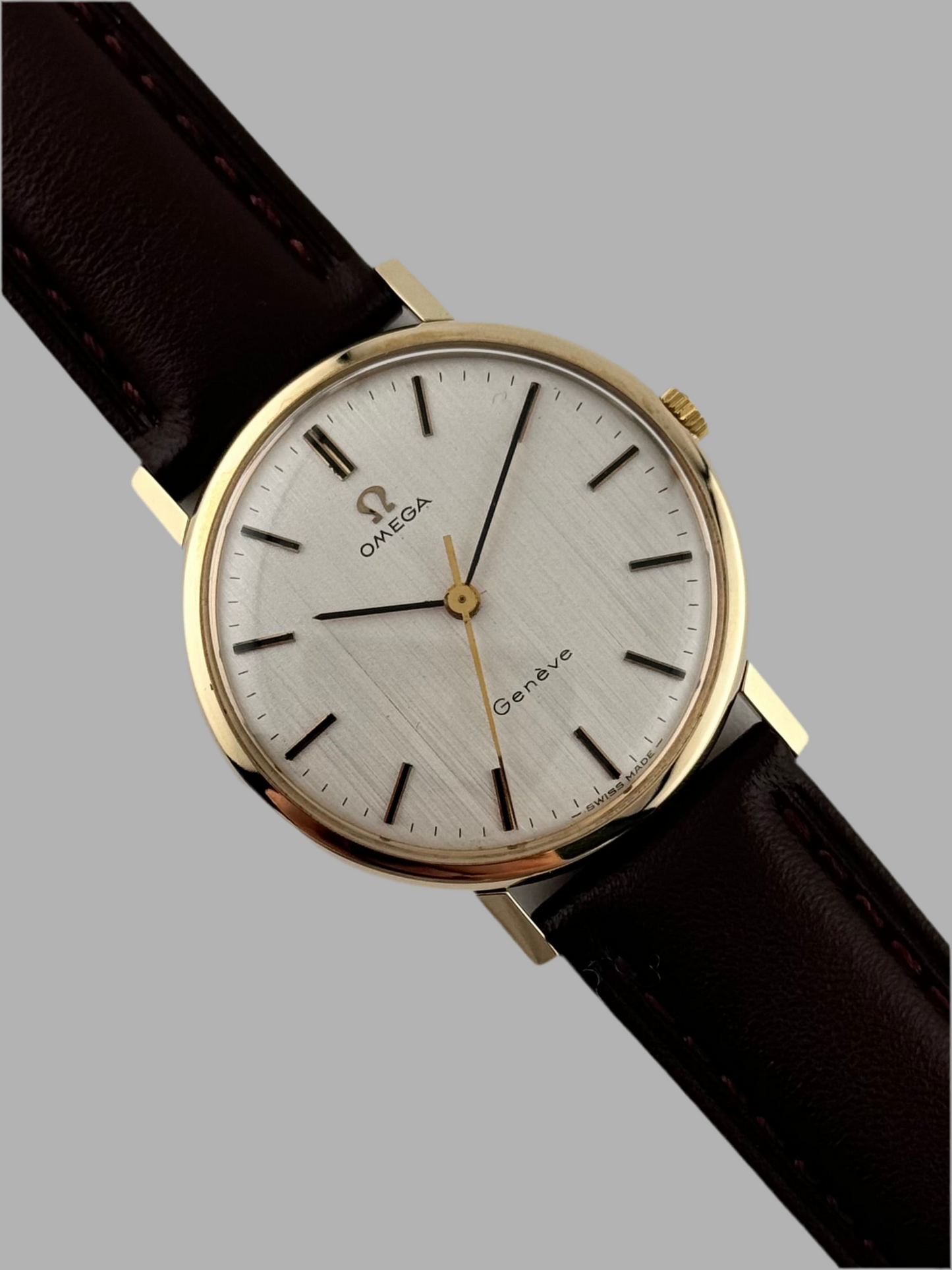 Omega Geneve Manual Wind 9ct Gold 131.25016