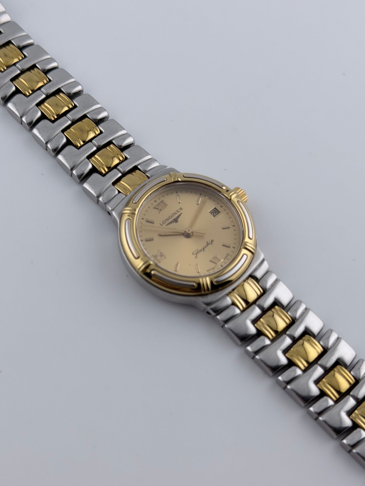 Longines Quartz Date - L5.151.3 - Ladies - with Booklets