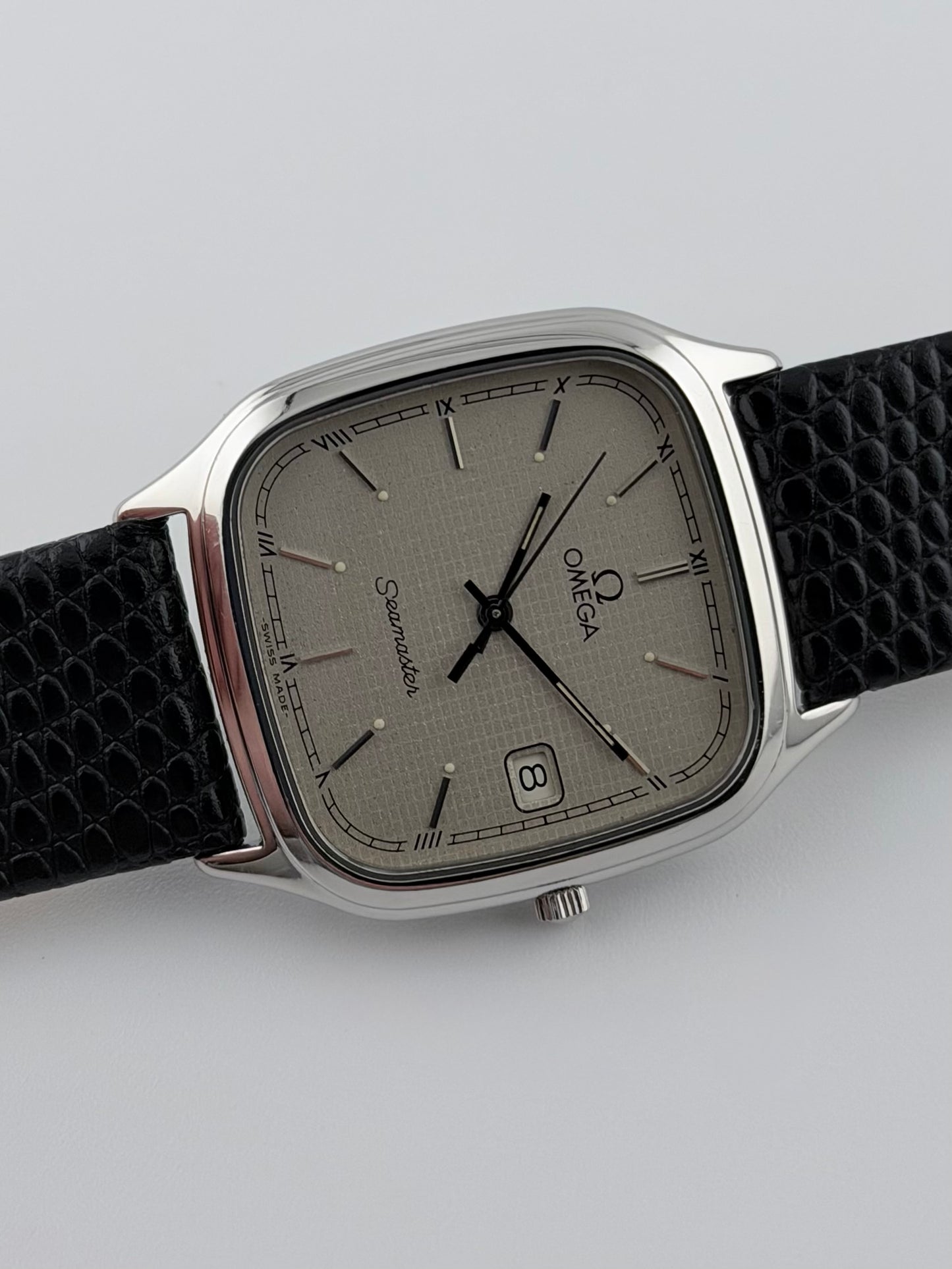 Omega Seamaster Quartz Date - 196.0311 Waffle Stardust Dial