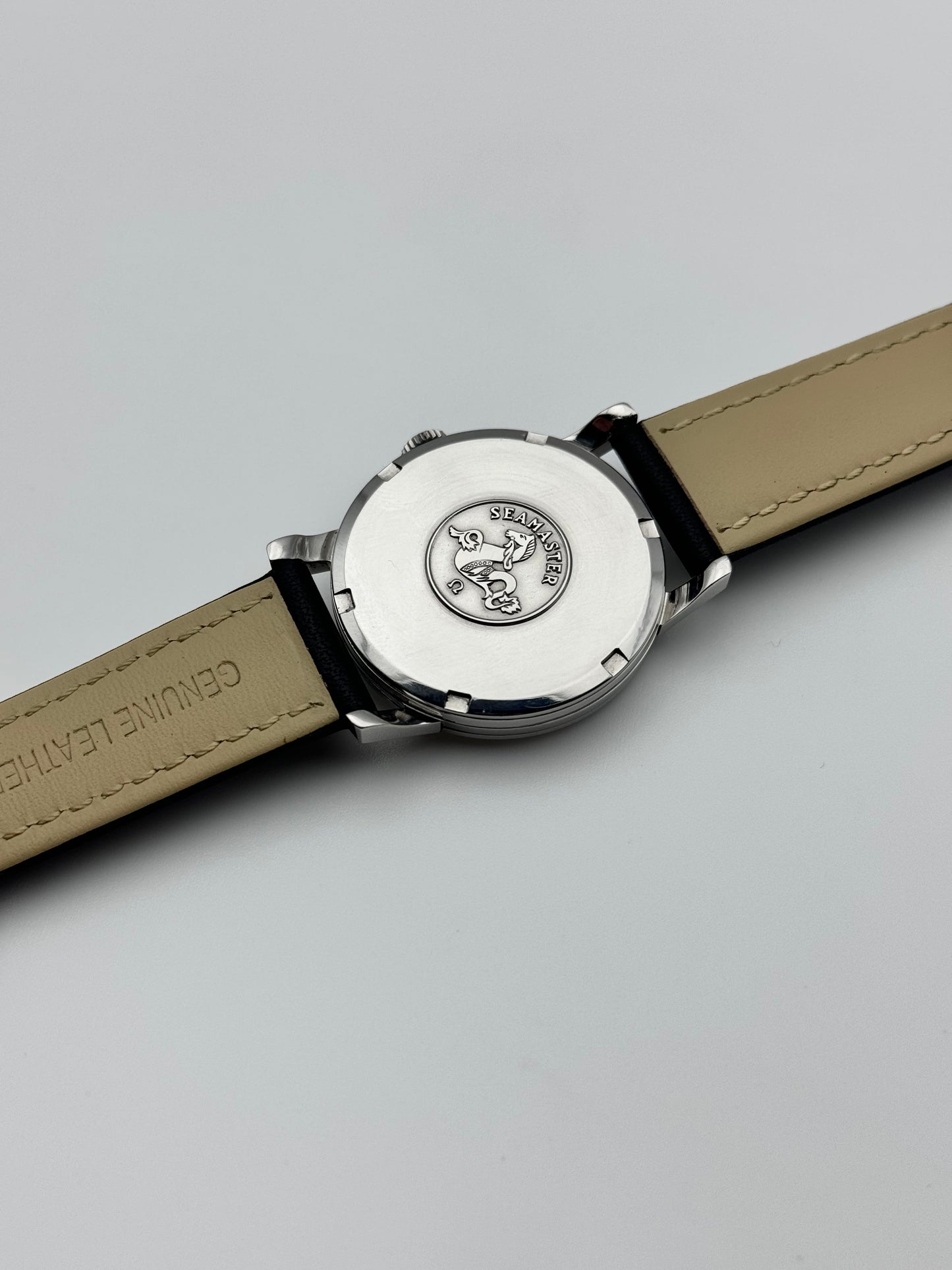 Omega Seamaster Manual Wind Arabic Numerals - 14723