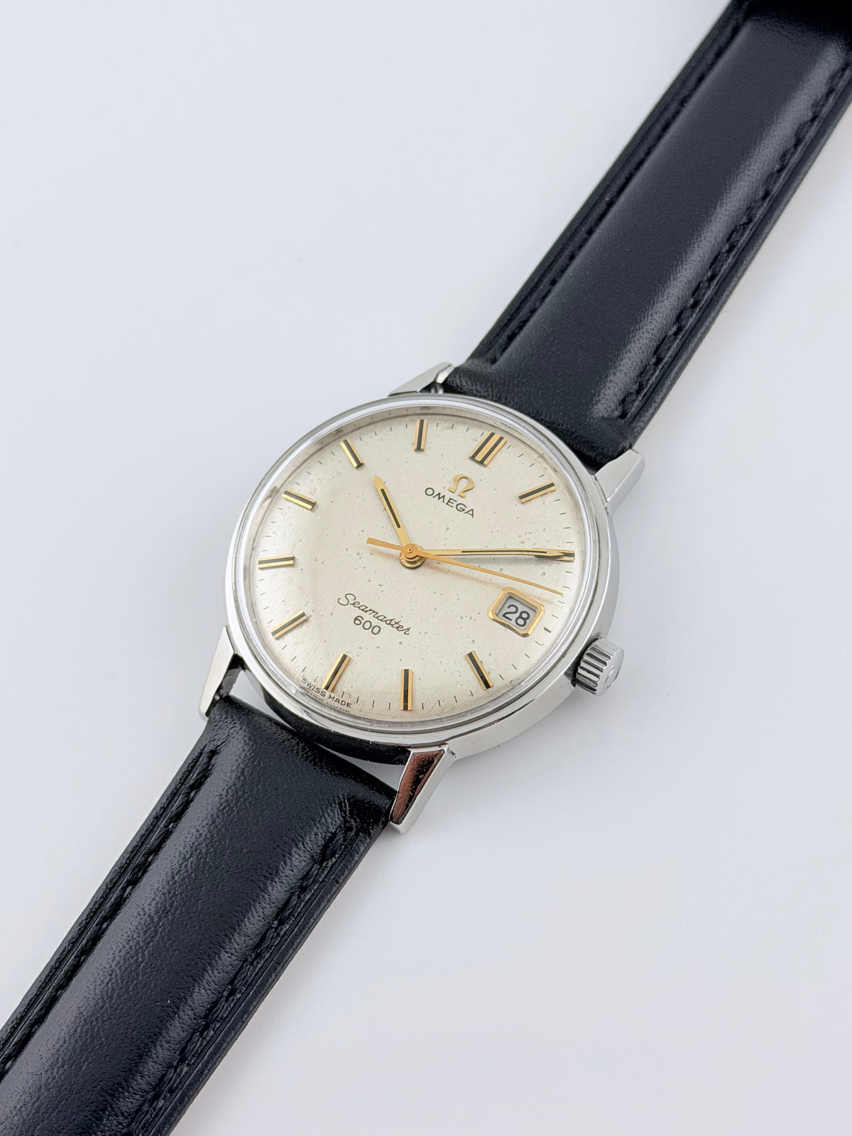 Omega Seamaster 600 Manual Wind - Fishscale Dial - 136.011