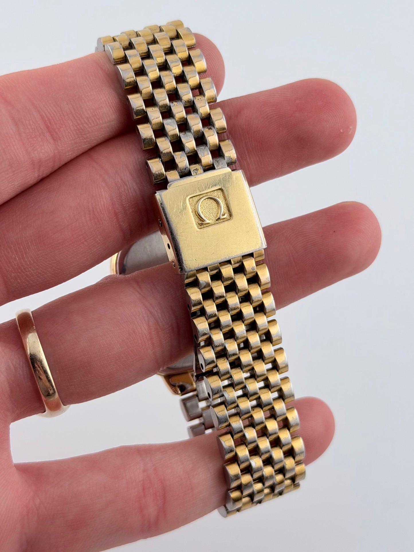Omega Seamaster Quartz Date 196.0283