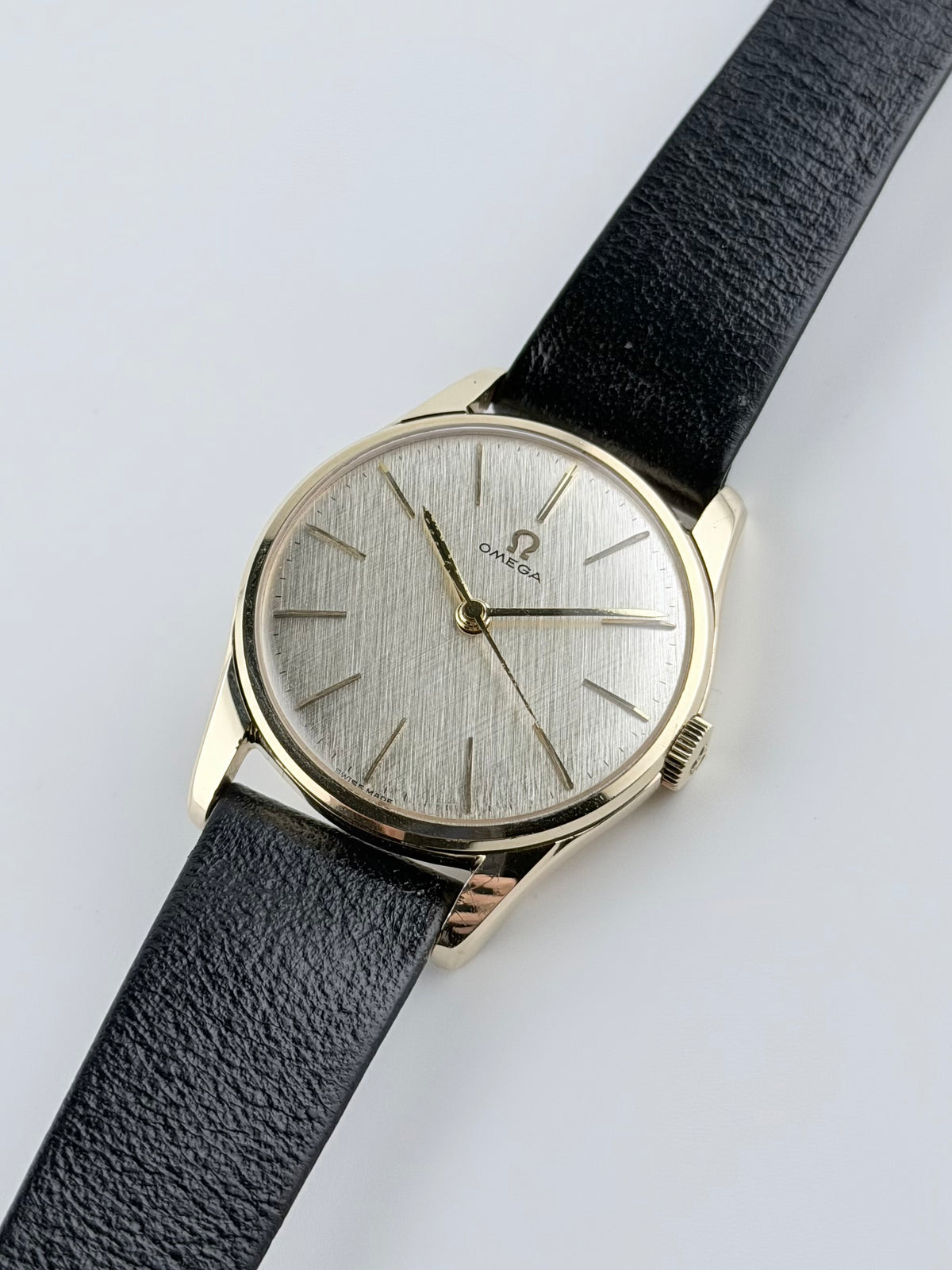Omega Manual Wind 9ct Gold - ALD 1315405 - Linen Dial