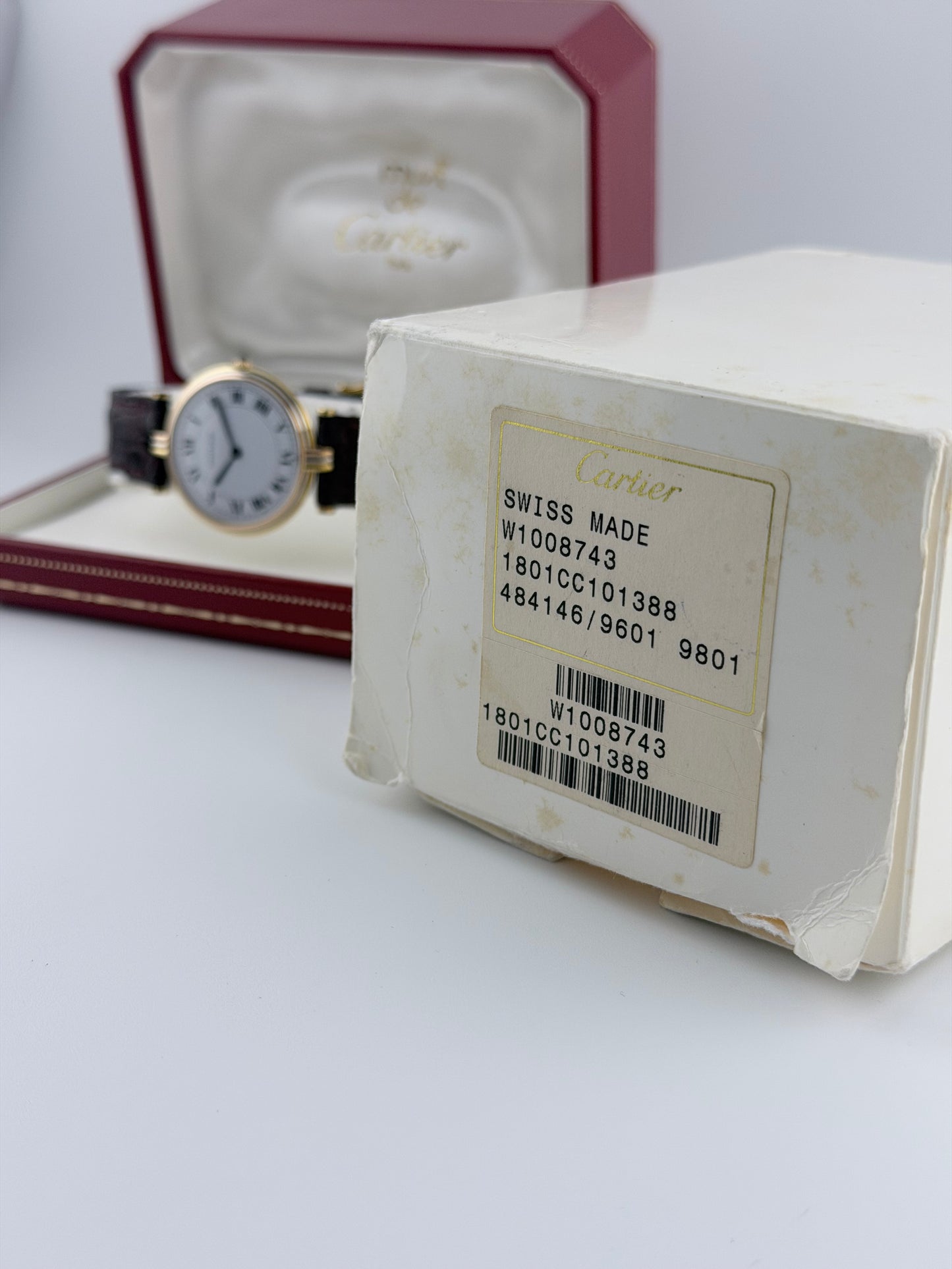 Cartier must de Vendome Quartz - 8100 - 18ct solid gold Trinity - Box and Papers