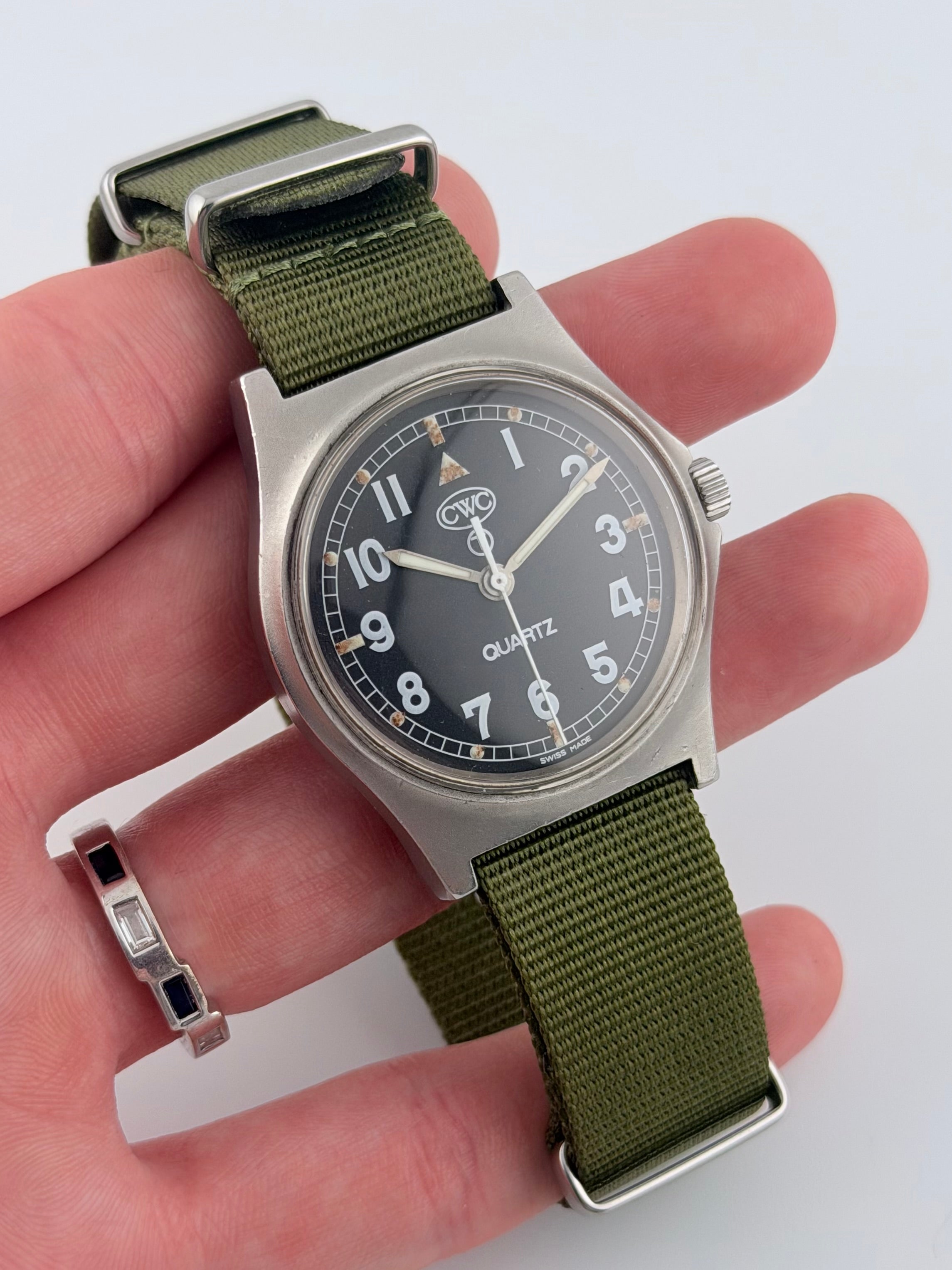 t*o様 CWC クロノグラフ ロイヤルエアフォース 6645-99 G10付き CWC G10 Quartz - Military Field Watch - 6645-99 – The Wrist Watcher