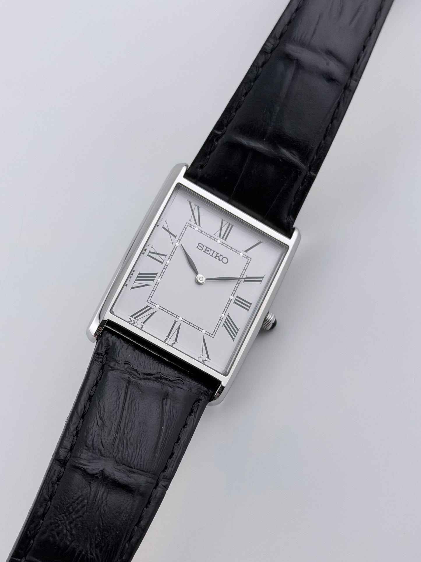 Seiko Tank Quartz Box and Papers! - 4N30-00G0