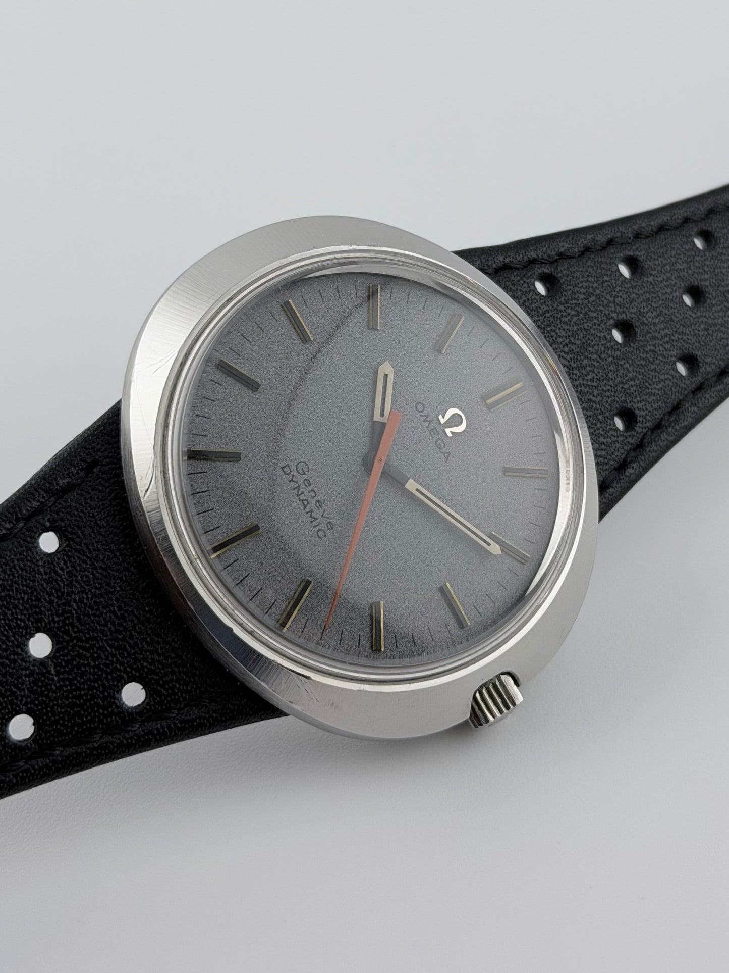 Omega Geneve Dynamic Manual Wind - 136.033 - Rare Dial