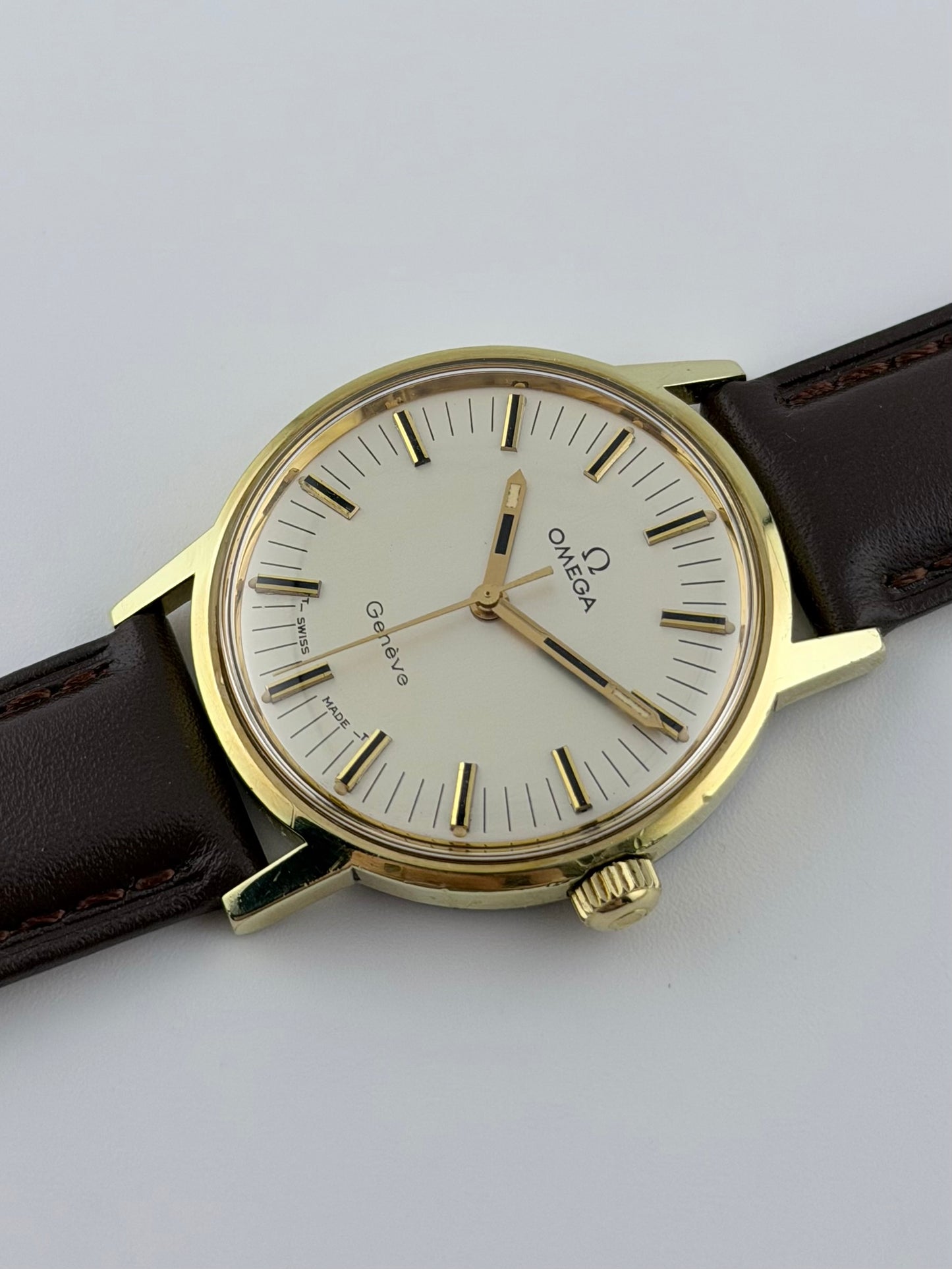Omega Geneve Manual Wind - 135.070