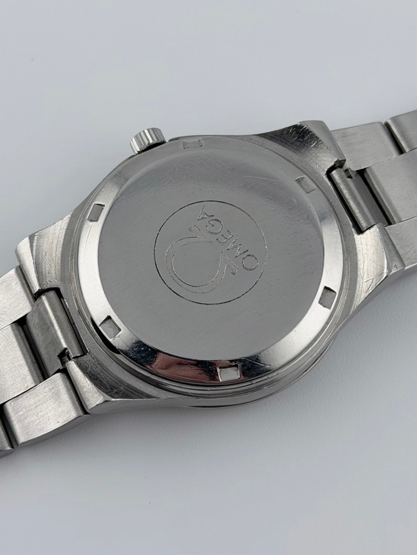 Omega Geneve Automatic Date - 166.0174