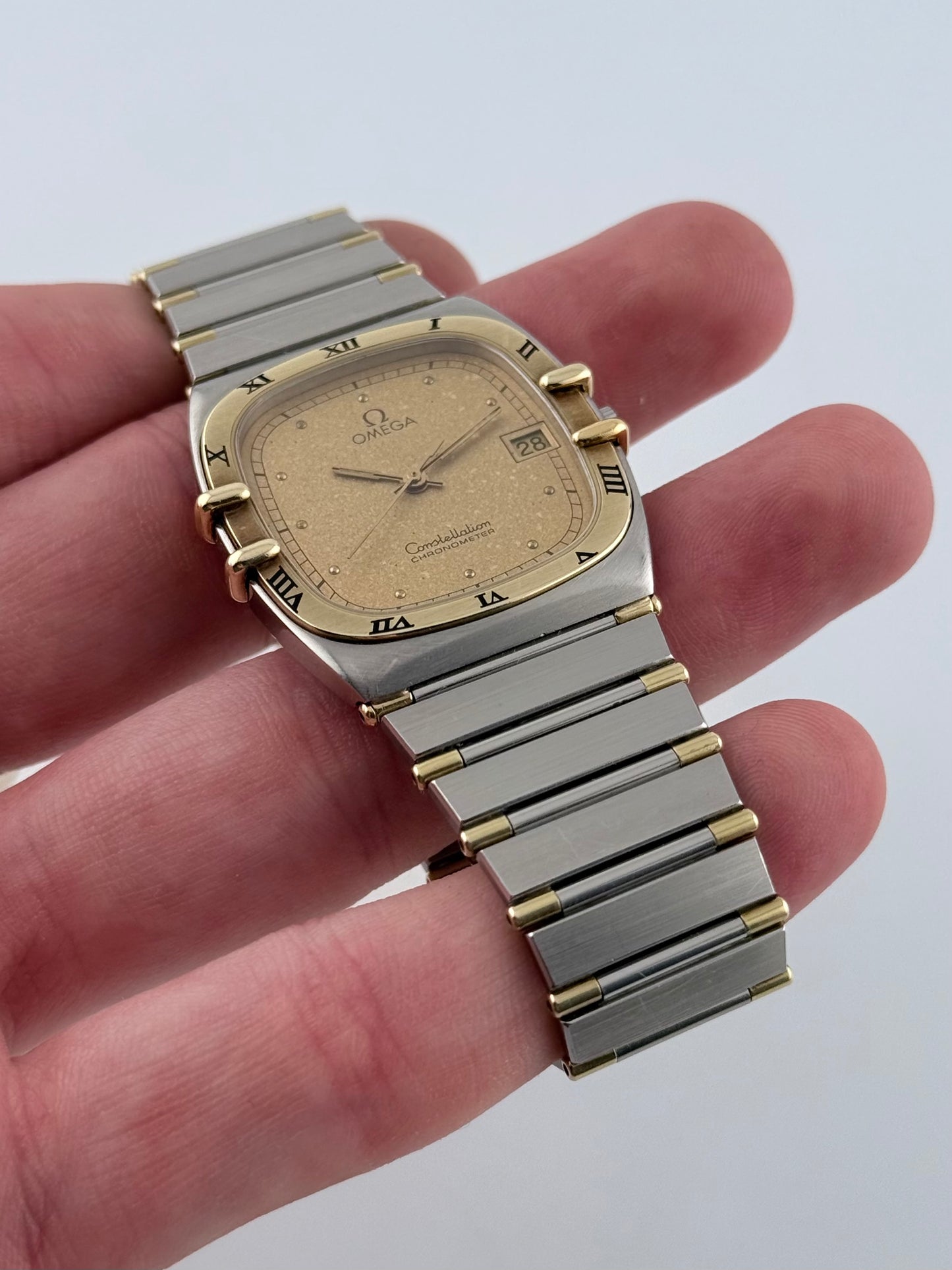 Omega Constellation Manhattan Chronometer Quartz Date 398.0867