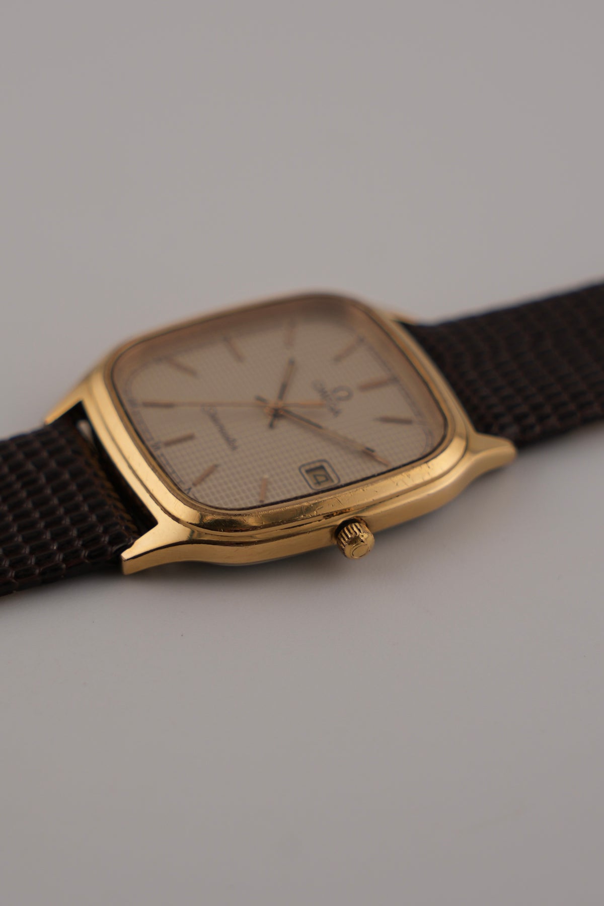 Omega Seamaster Quartz Date - 196.0311 Waffle Stardust Dial