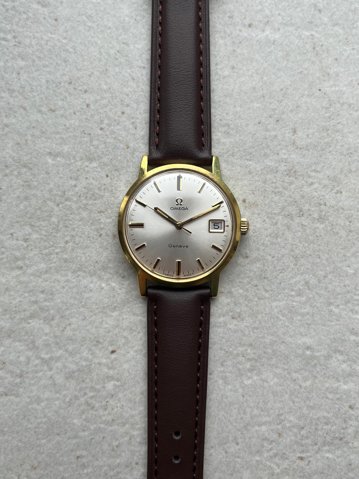 Omega Geneve Manual Wind Date 136.070