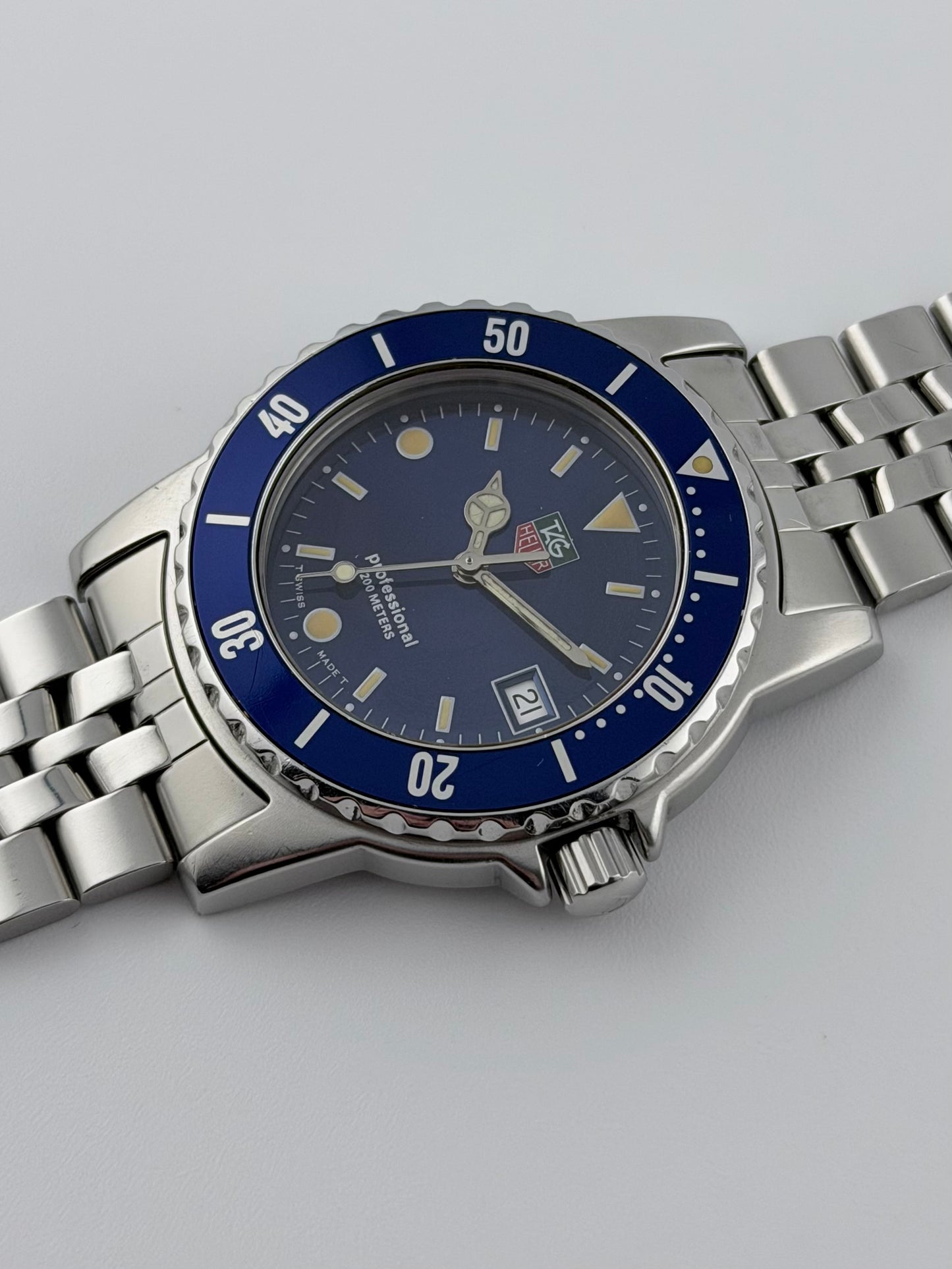 Tag Heuer Professional 200m Quartz Date - WD1214-D0-1 - Blue