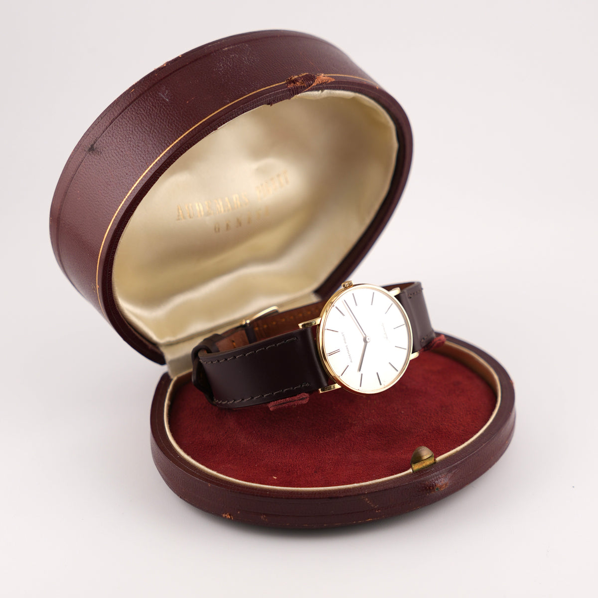 Audemars Piguet Automatic solid 18ct Gold - Rare