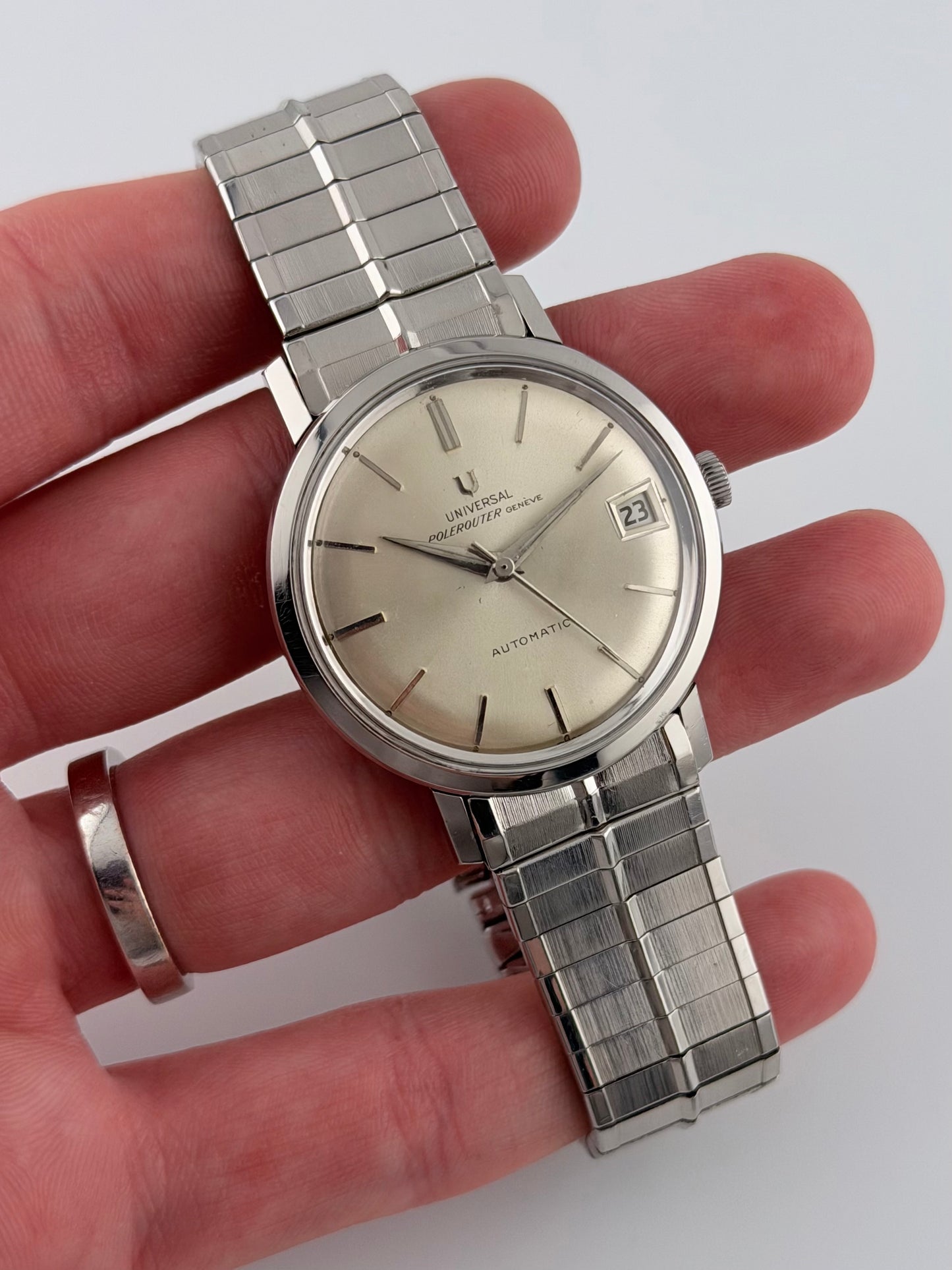 Universal Geneve Polerouter Automatic Date - 204604-1 - Ultra Rare