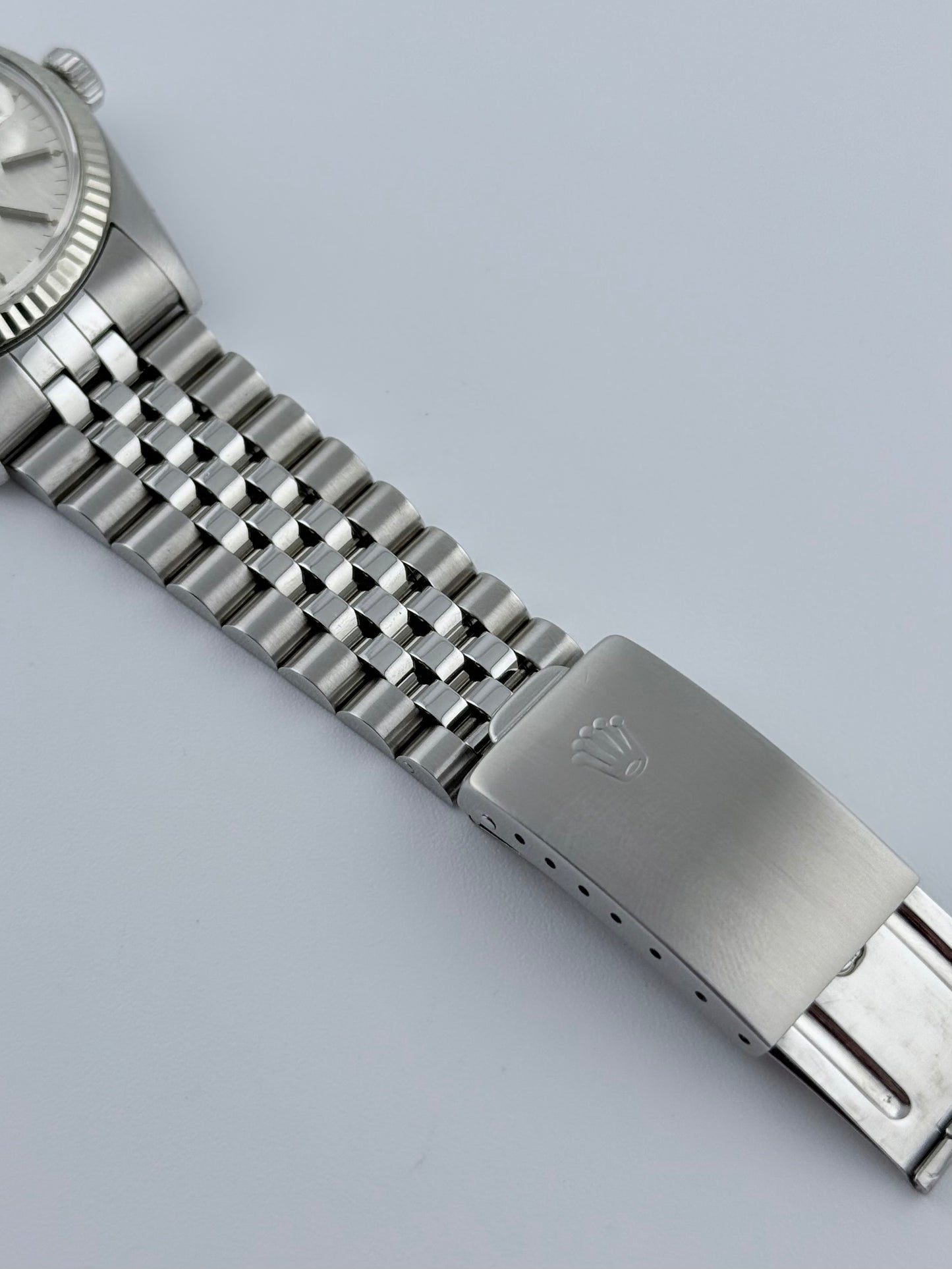 Rolex Datejust Oyster Perpetual - 16014 - White Gold Bezel - Linen Dial