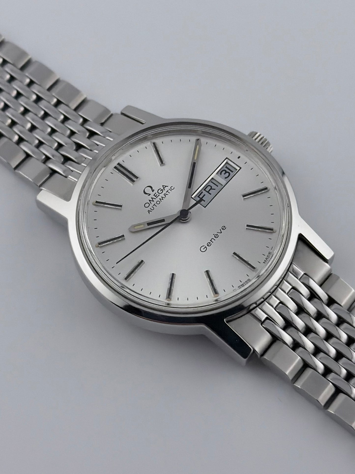 Omega Geneve Automatic Day-Date - 166.0117 - Original Bracelet
