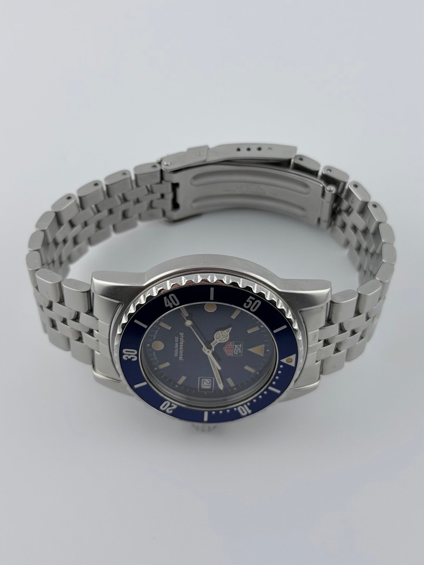Tag Heuer Professional 200m Quartz Date - WD1214-D0-1 - Blue
