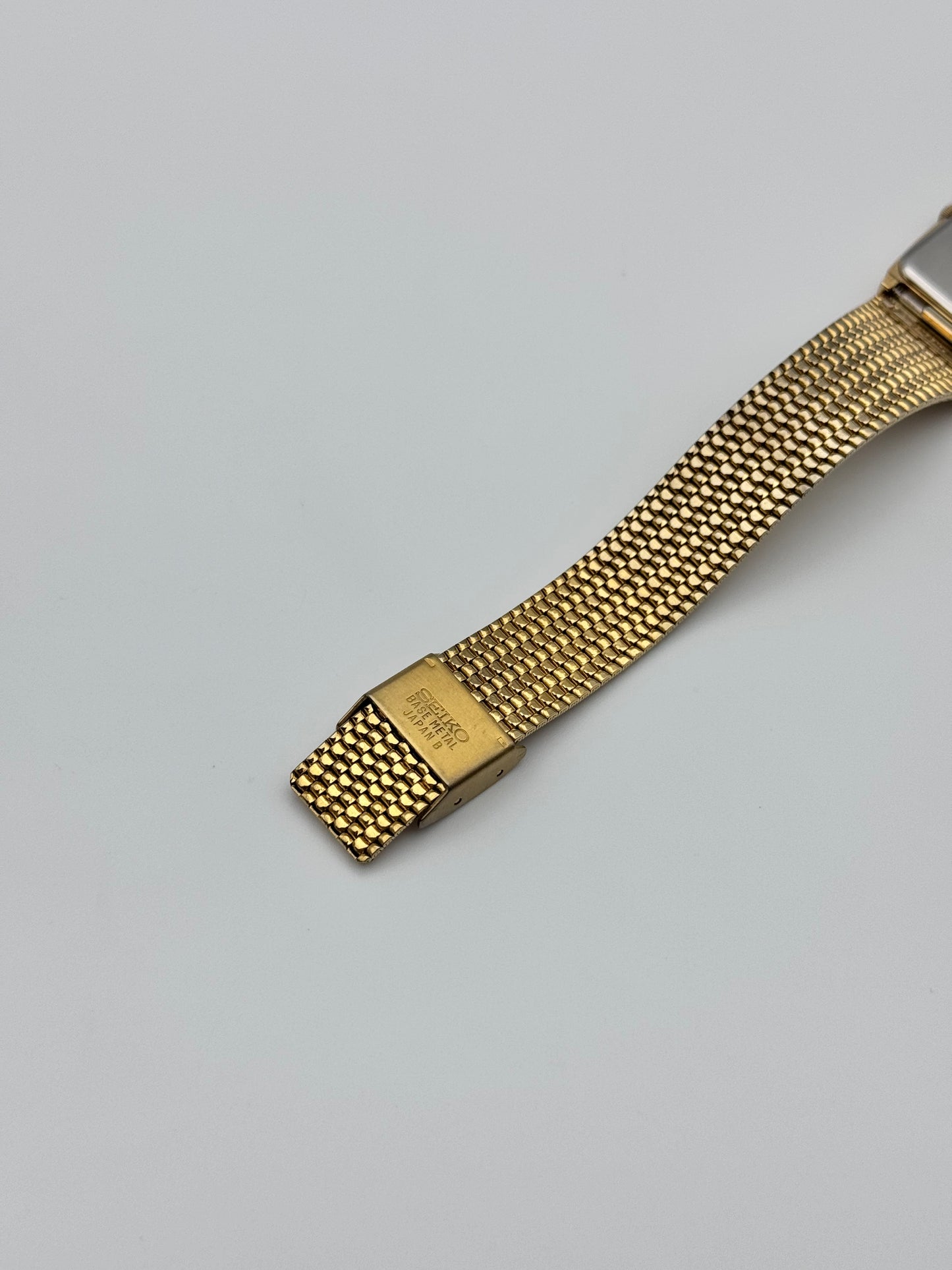 Seiko Tank Quartz 5Y30-5190
