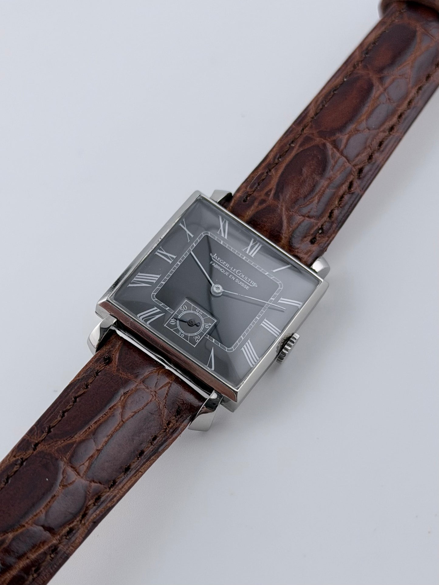 Jaeger LeCoultre 1940s Manual Wind - 69425 - Extremely Rare