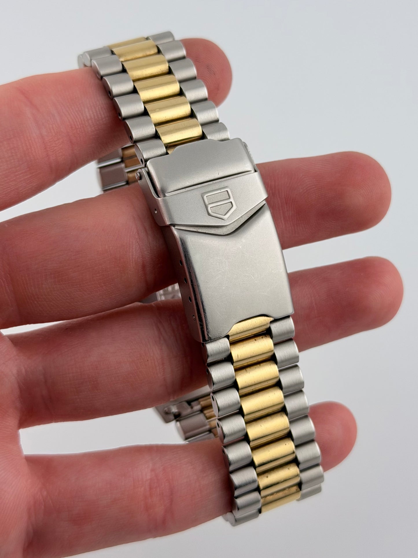 Tag Heuer Professional 200m Quartz Date - 934.206