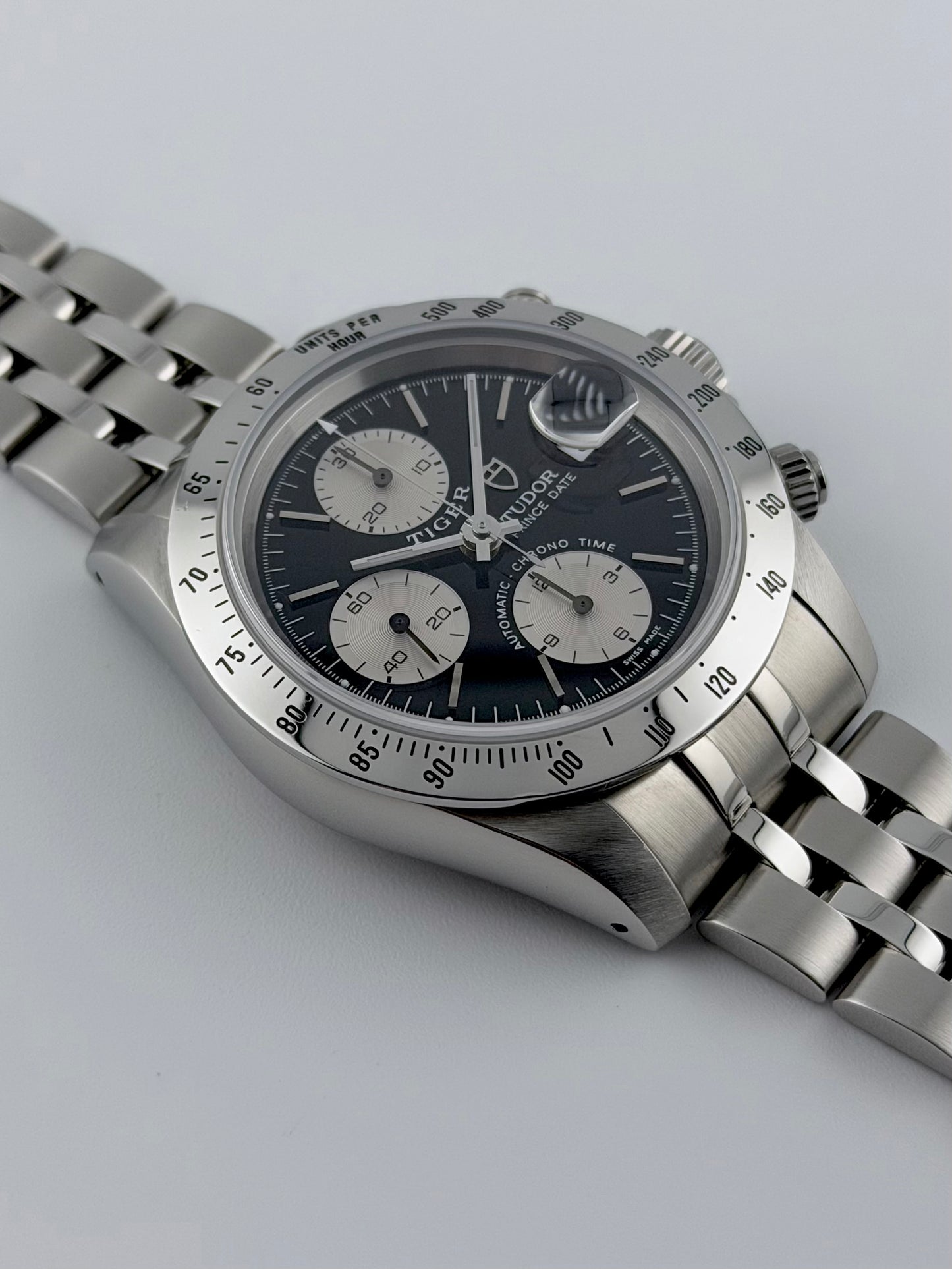 Tudor Oysterdate Automatic Chrono Time - 79280 - Reverse Panda