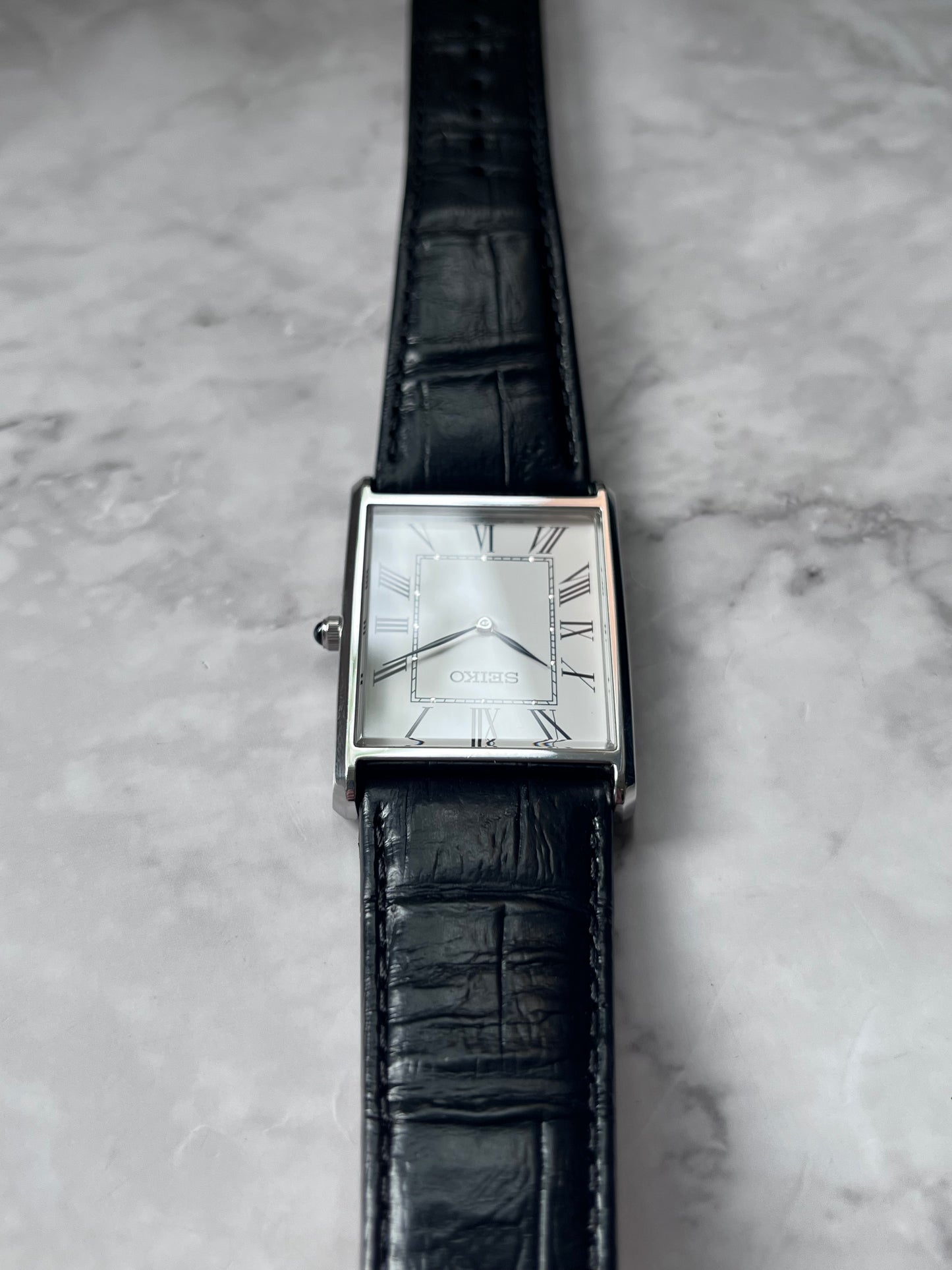 Seiko Tank Quartz 4N30-00G0