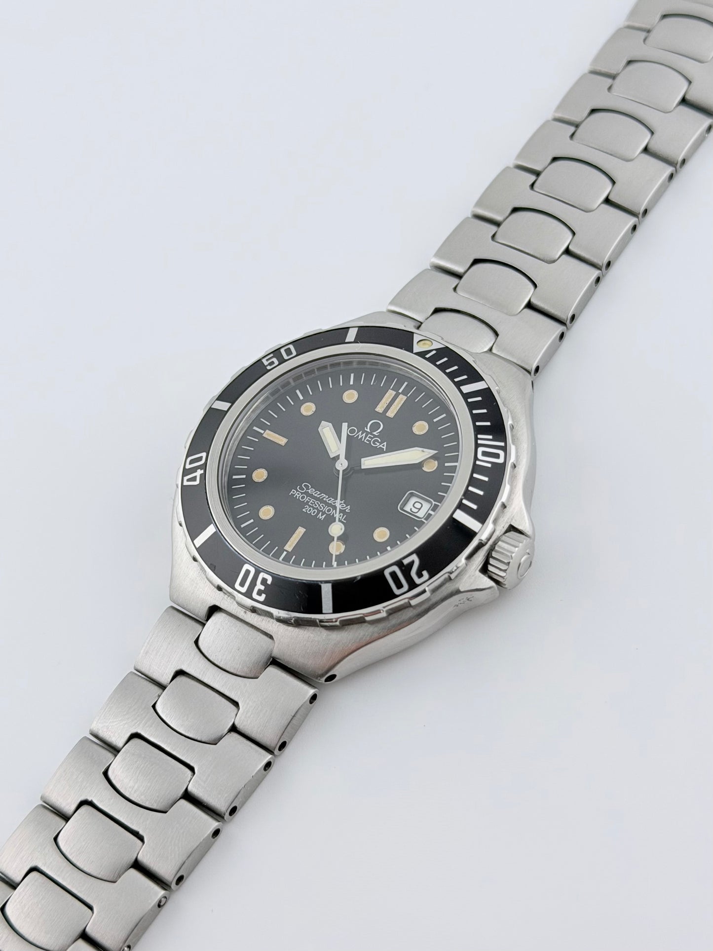 Omega Seamaster 200 Quartz Pre Bond - 396.1062 - 40mm Size