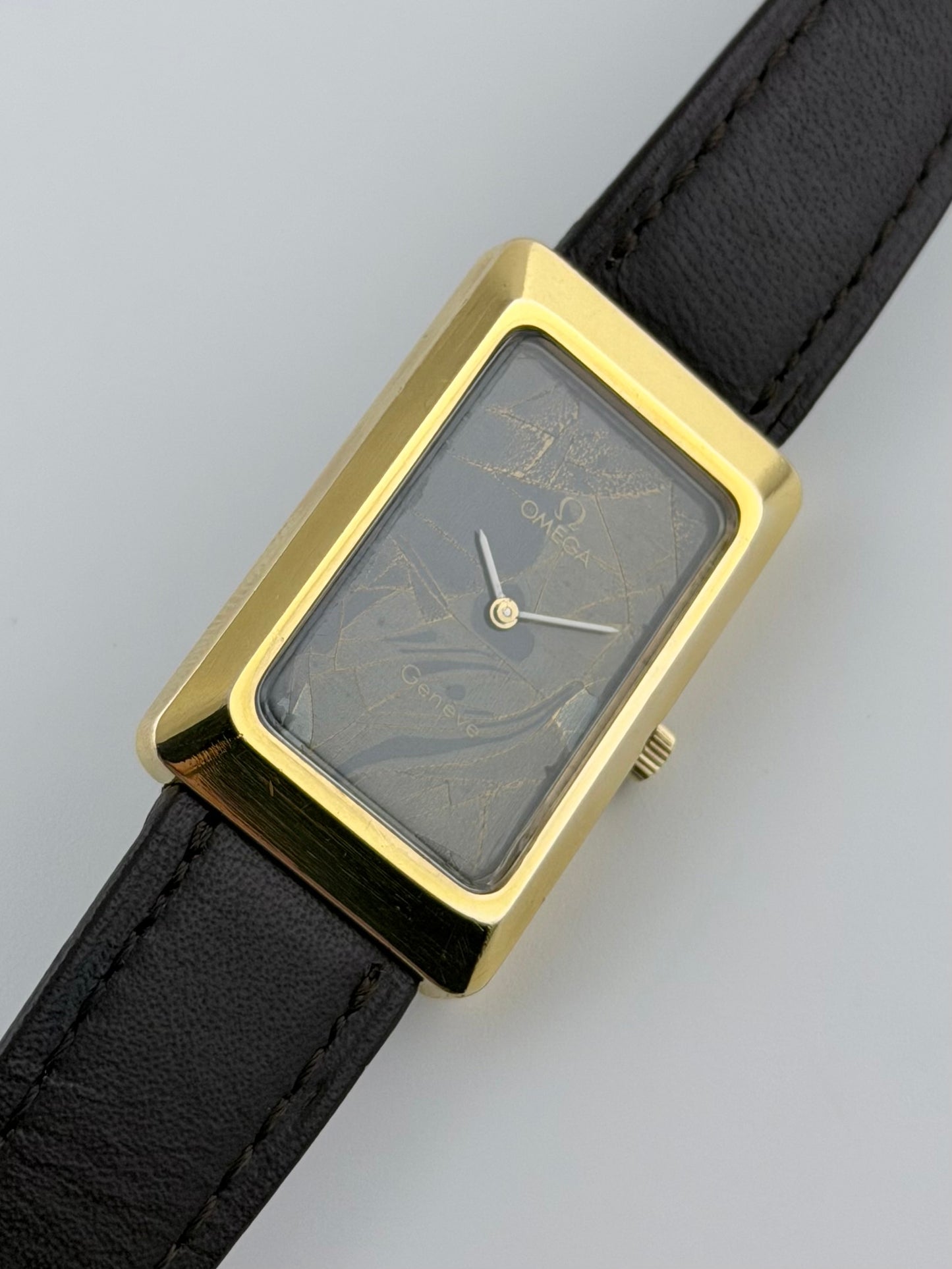 Omega Geneve Tank Manual Wind - 511.0477 - Ultra Rare