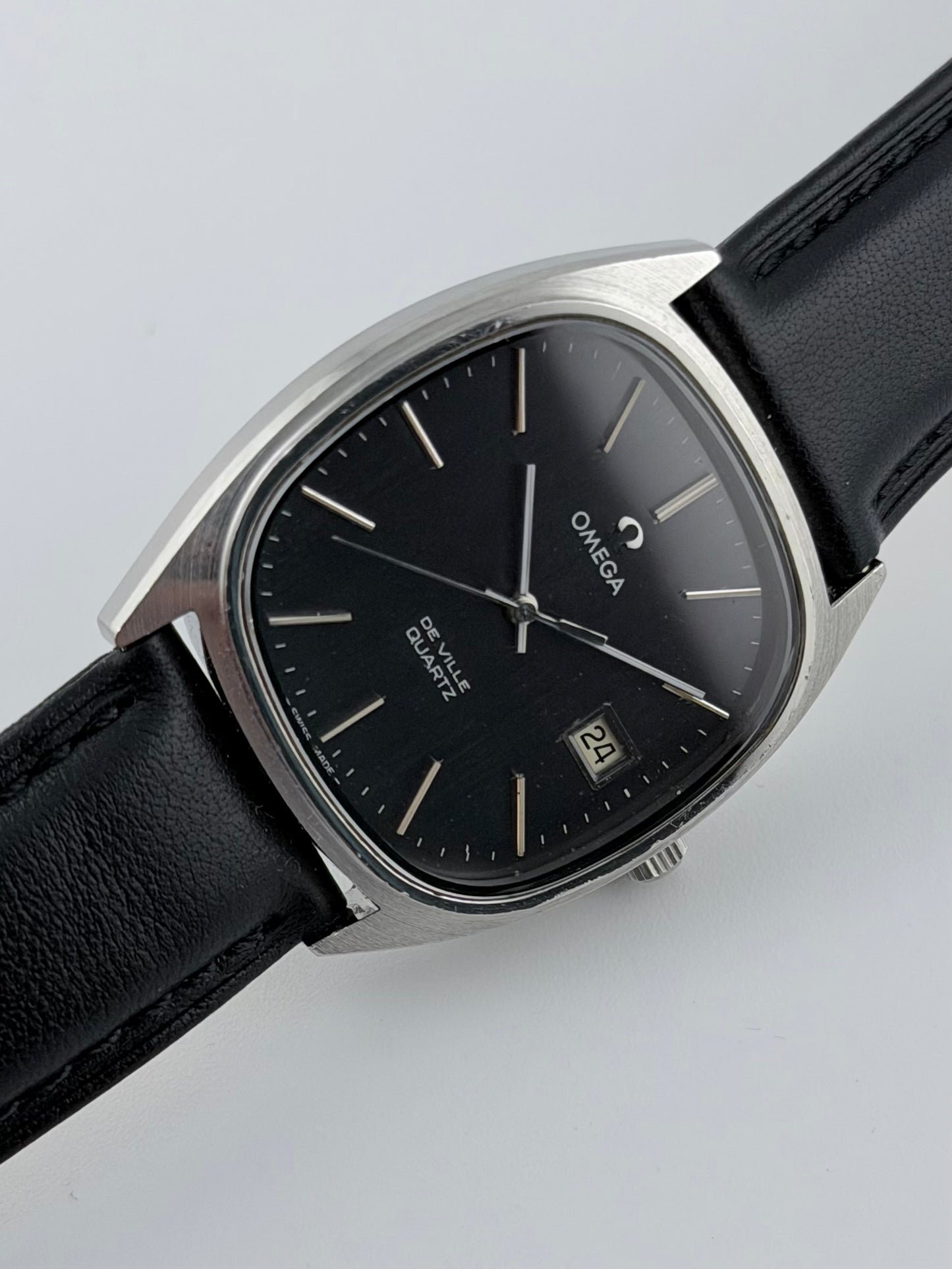 Omega DeVille Quartz Date 192.0034 - Rare Slate Grey Dial
