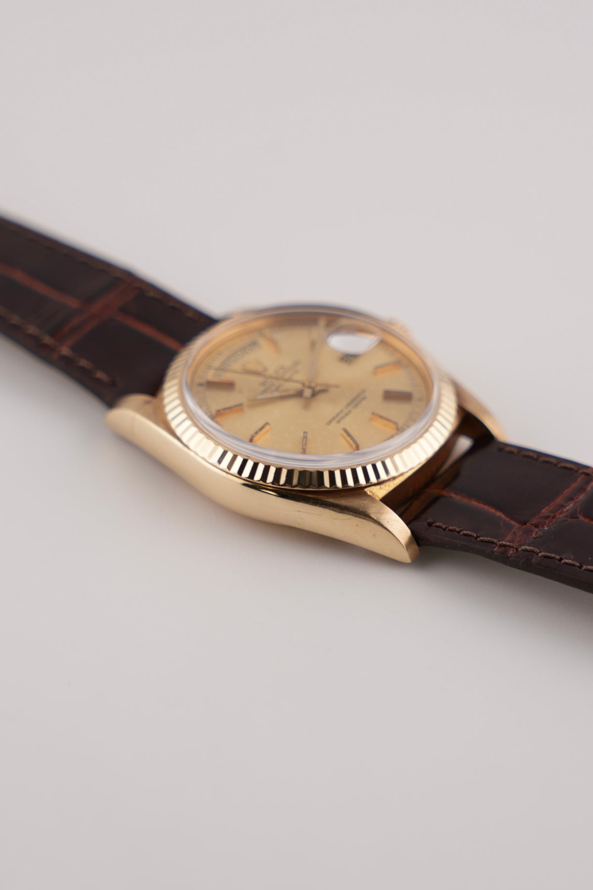 Rolex Oyster Perpetual Day-Date - 1803 Solid 18k Gold - Original Box