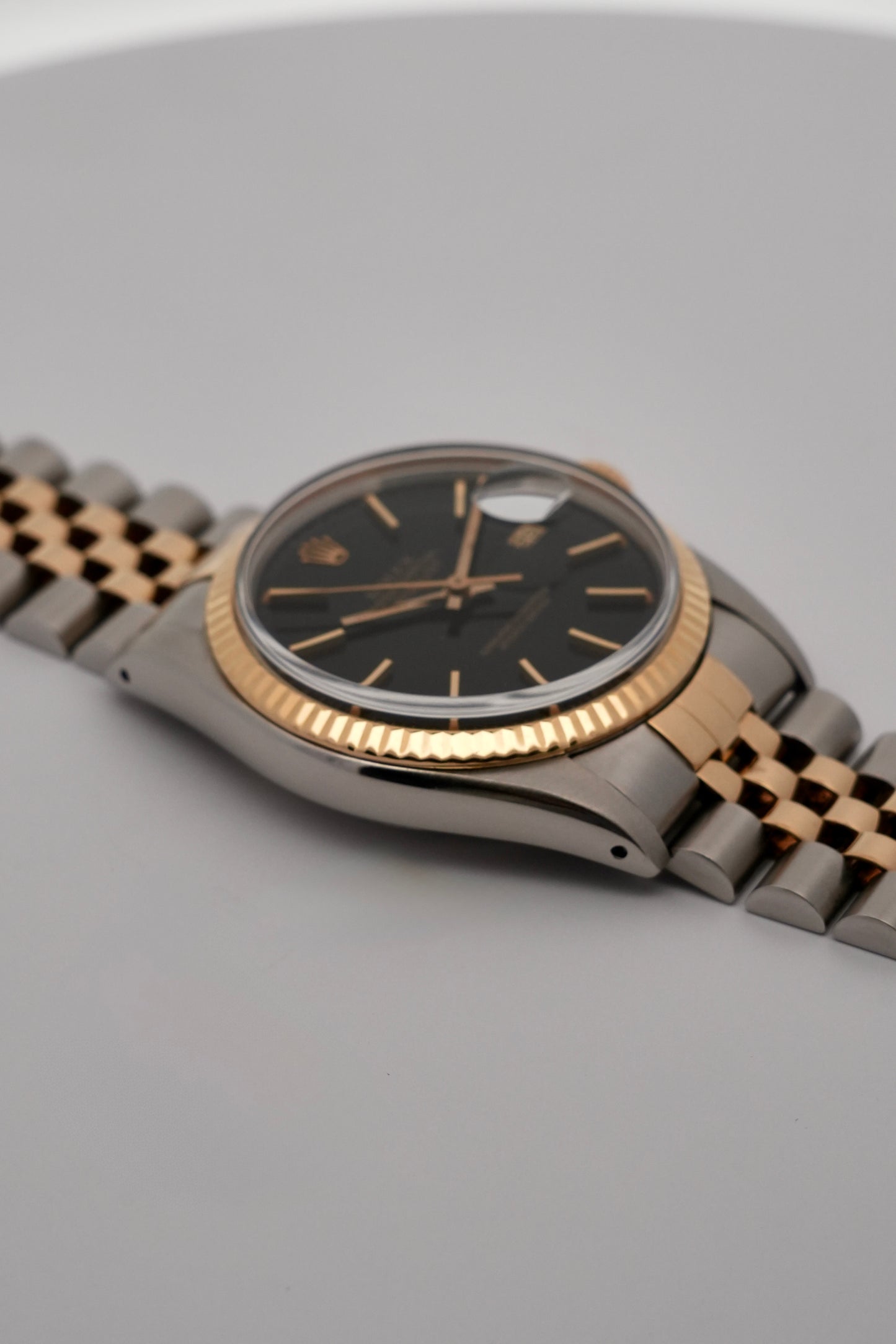 Rolex Datejust Oyster Perpetual 16013 - Two-Tone - Black Dial - Exceptional Condition