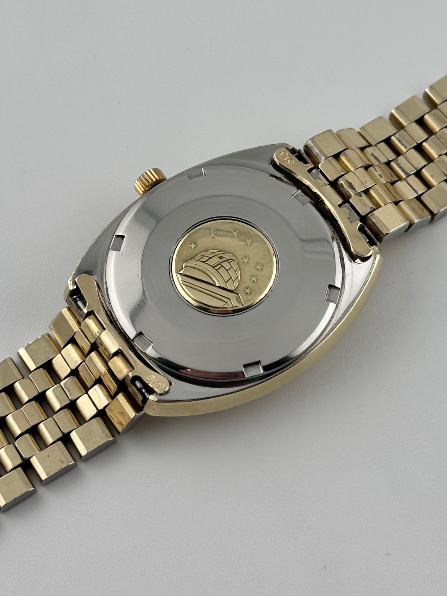 Omega Constellation Chronometer Automatic Date 168.017 - Box and Papers