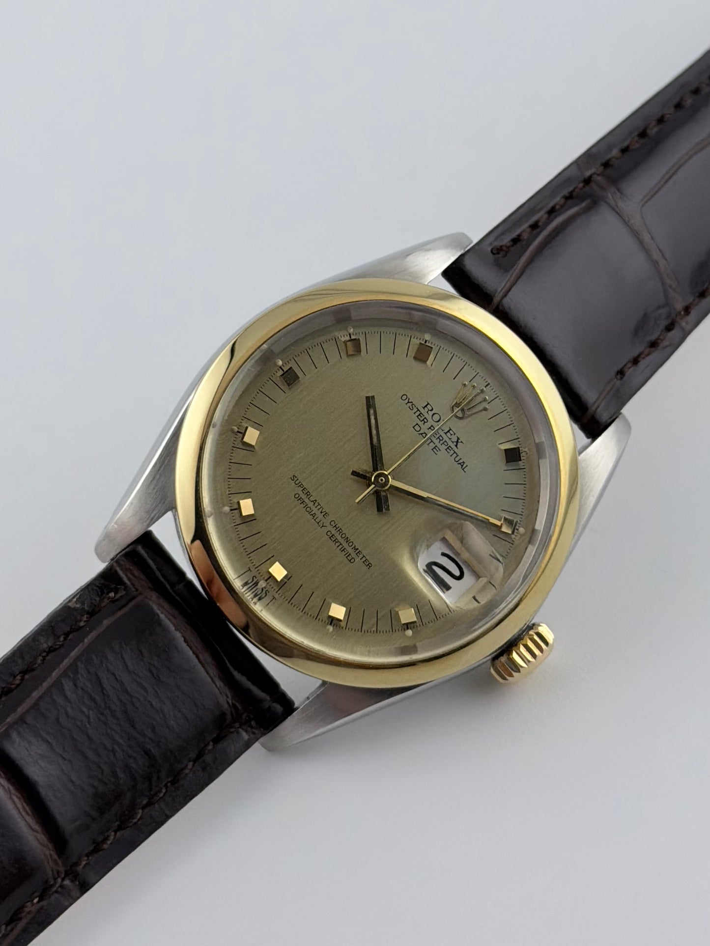 Rolex Oyster Perpetual Date Automatic - 1500 - 18k Gold & Steel
