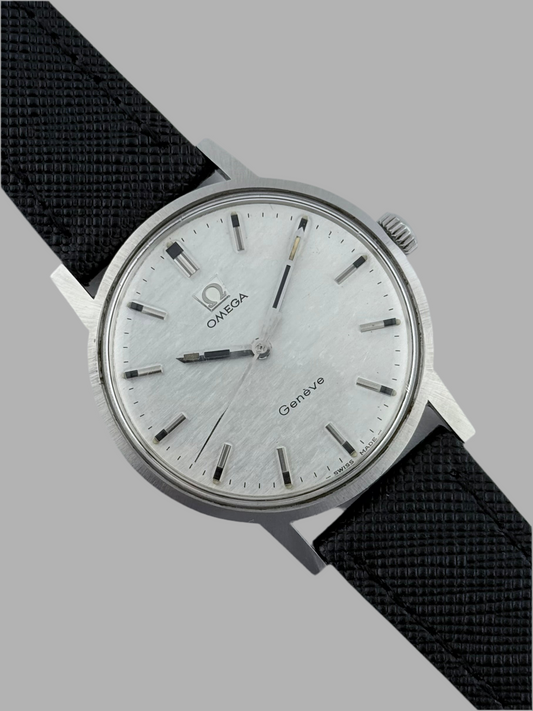Omega Geneve Manual Wind 135.070 - Shantung Dial