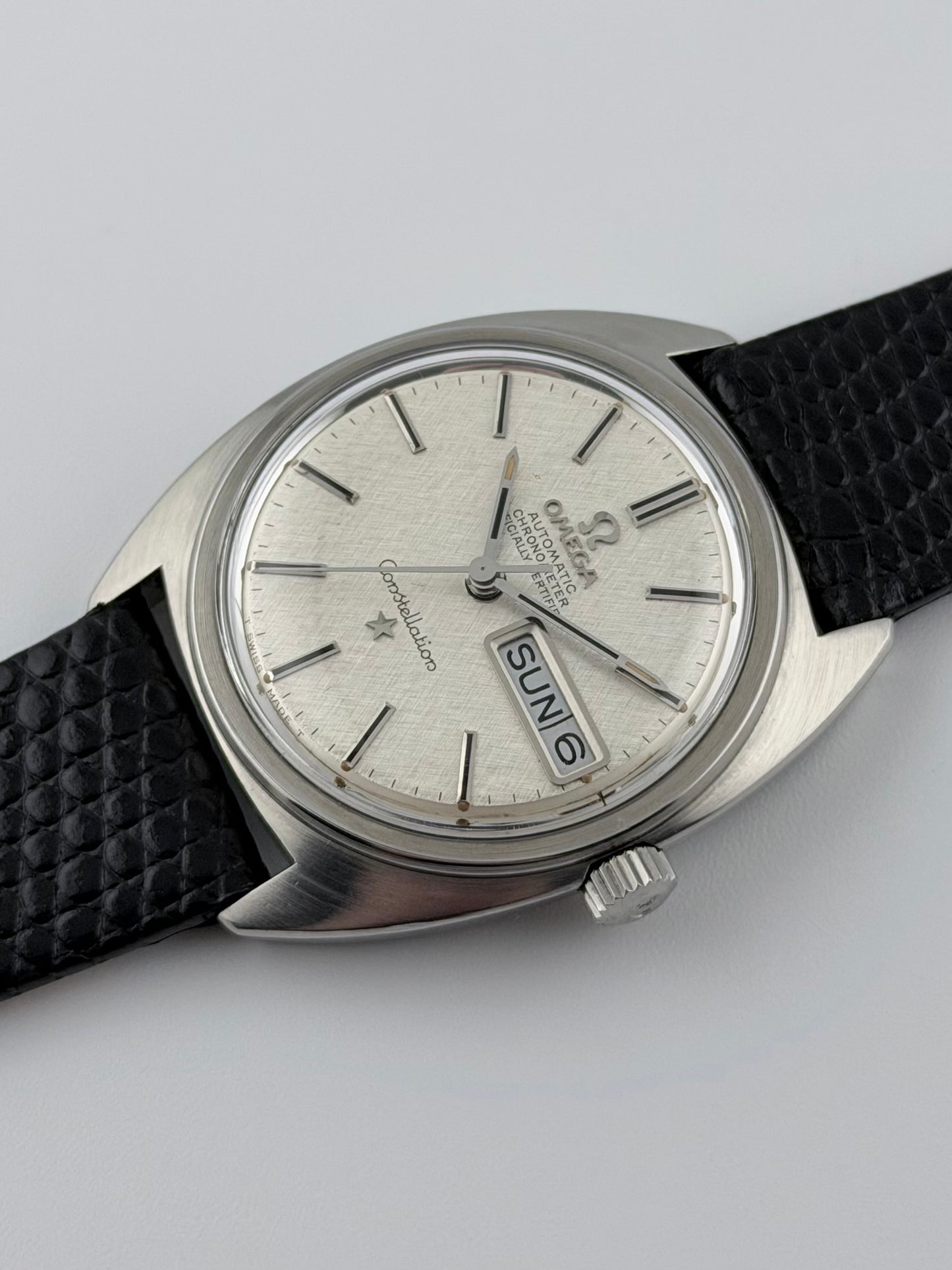 Omega Constellation Chronometer Automatic Day-Date 168.019 - Rare Linen Dial