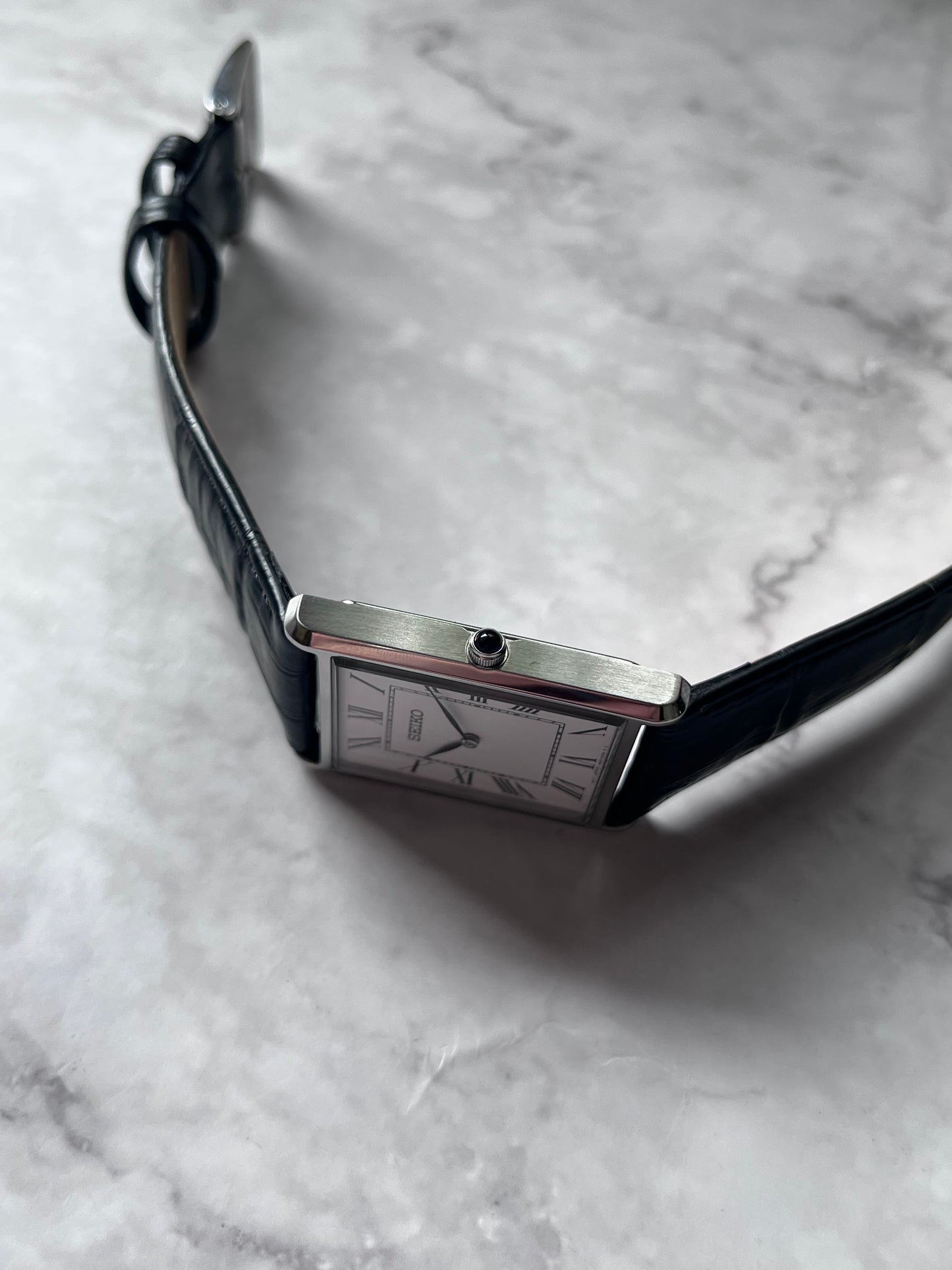 Seiko Tank Quartz 4N30-00G0