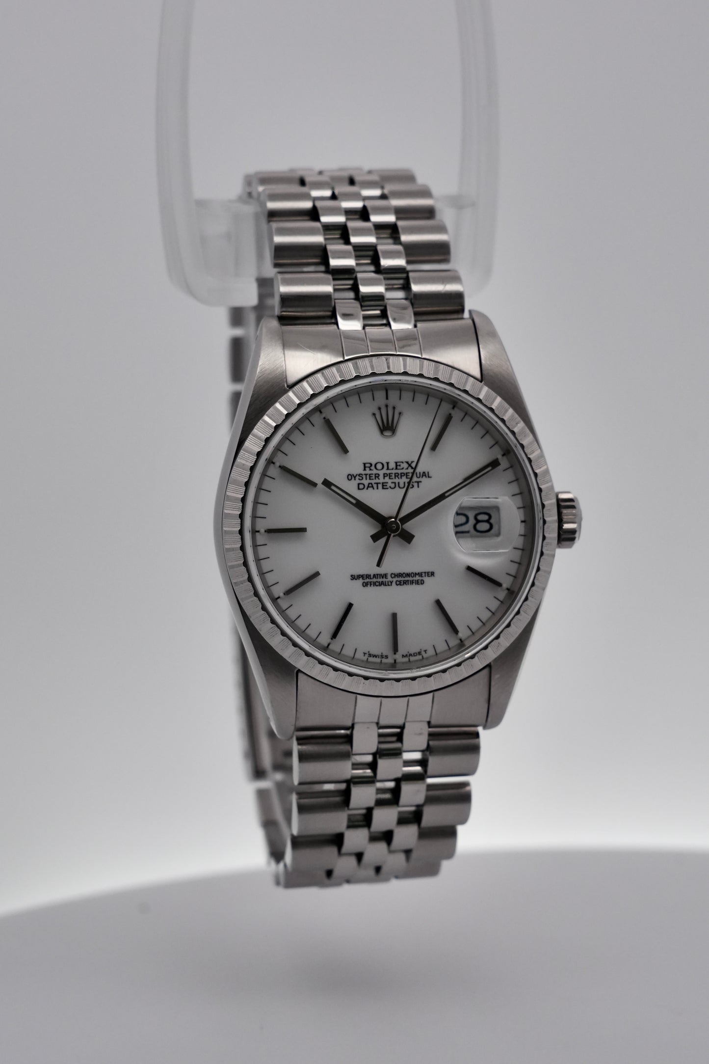 Rolex Datejust Oyster Perpetual - 16220 - White Dial - Original Box and Booklets