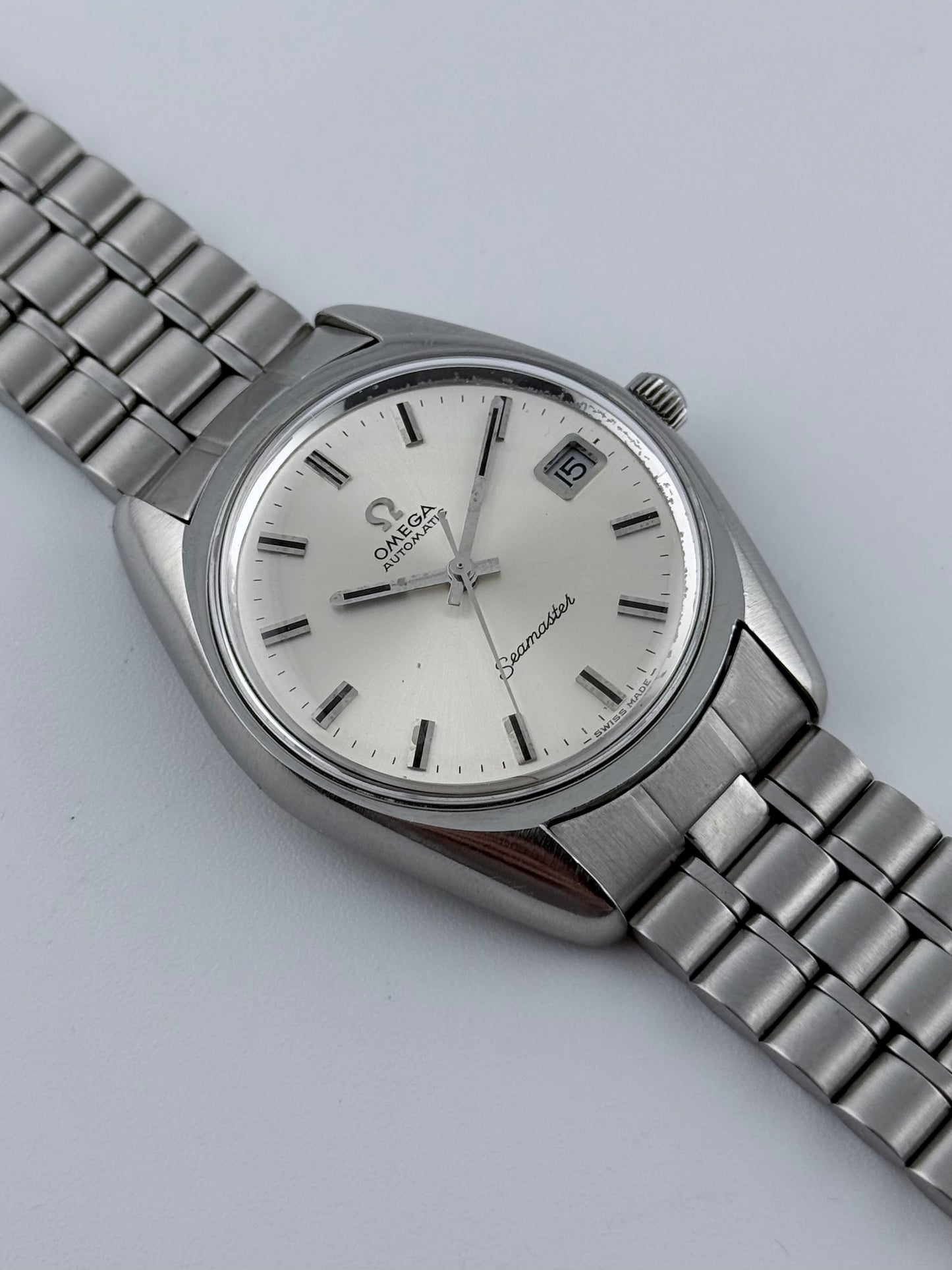 Omega Seamaster Automatic Date 166.067 - Sunburst Dial
