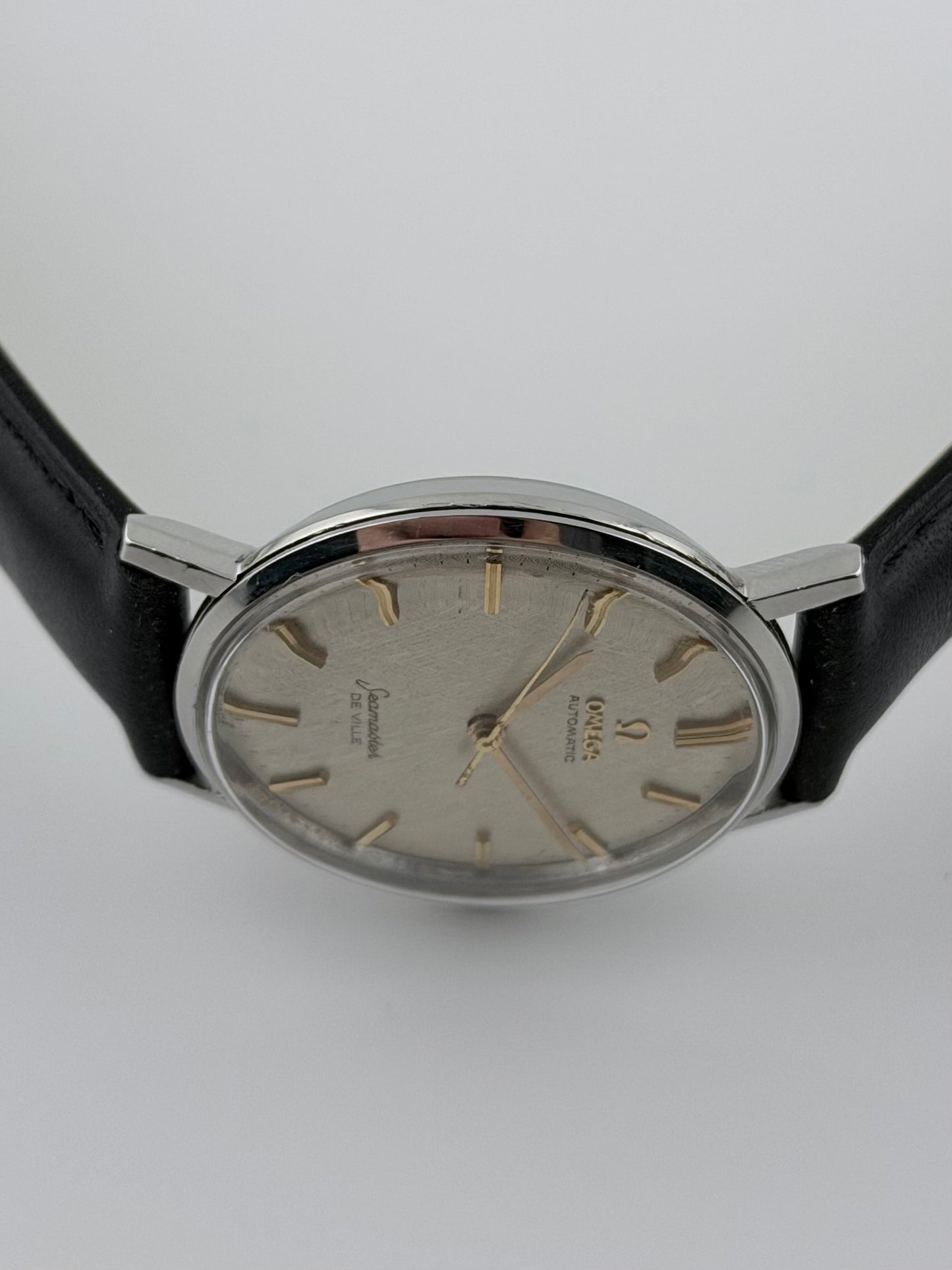 Omega Seamaster De Ville Automatic - Linen Dial - 14905-SC-62