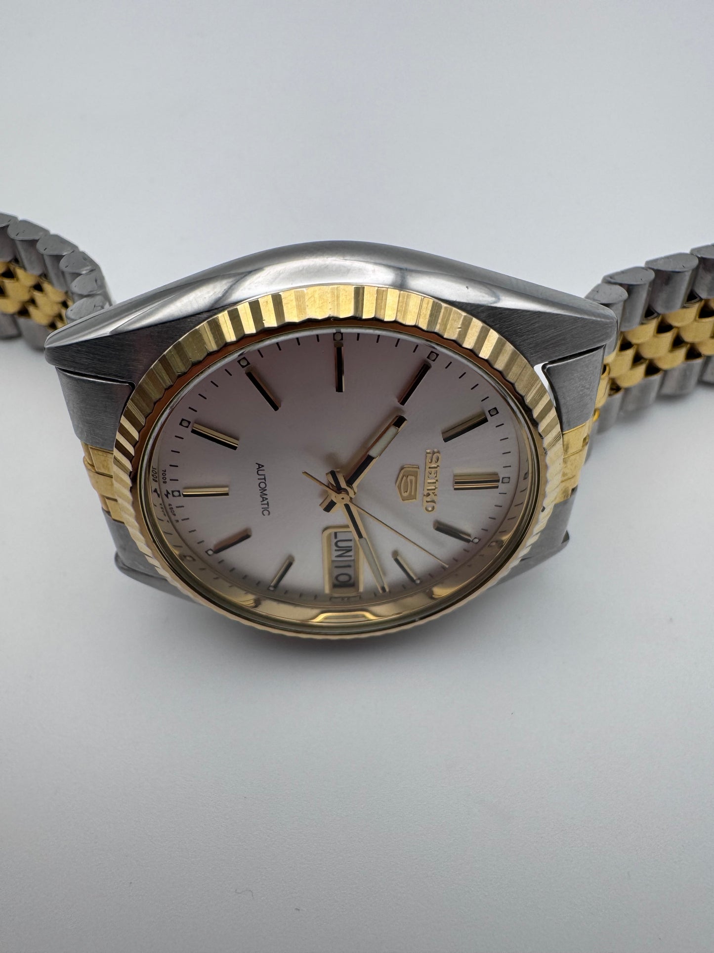 Seiko 5 Automatic Day-Date 7009-3110