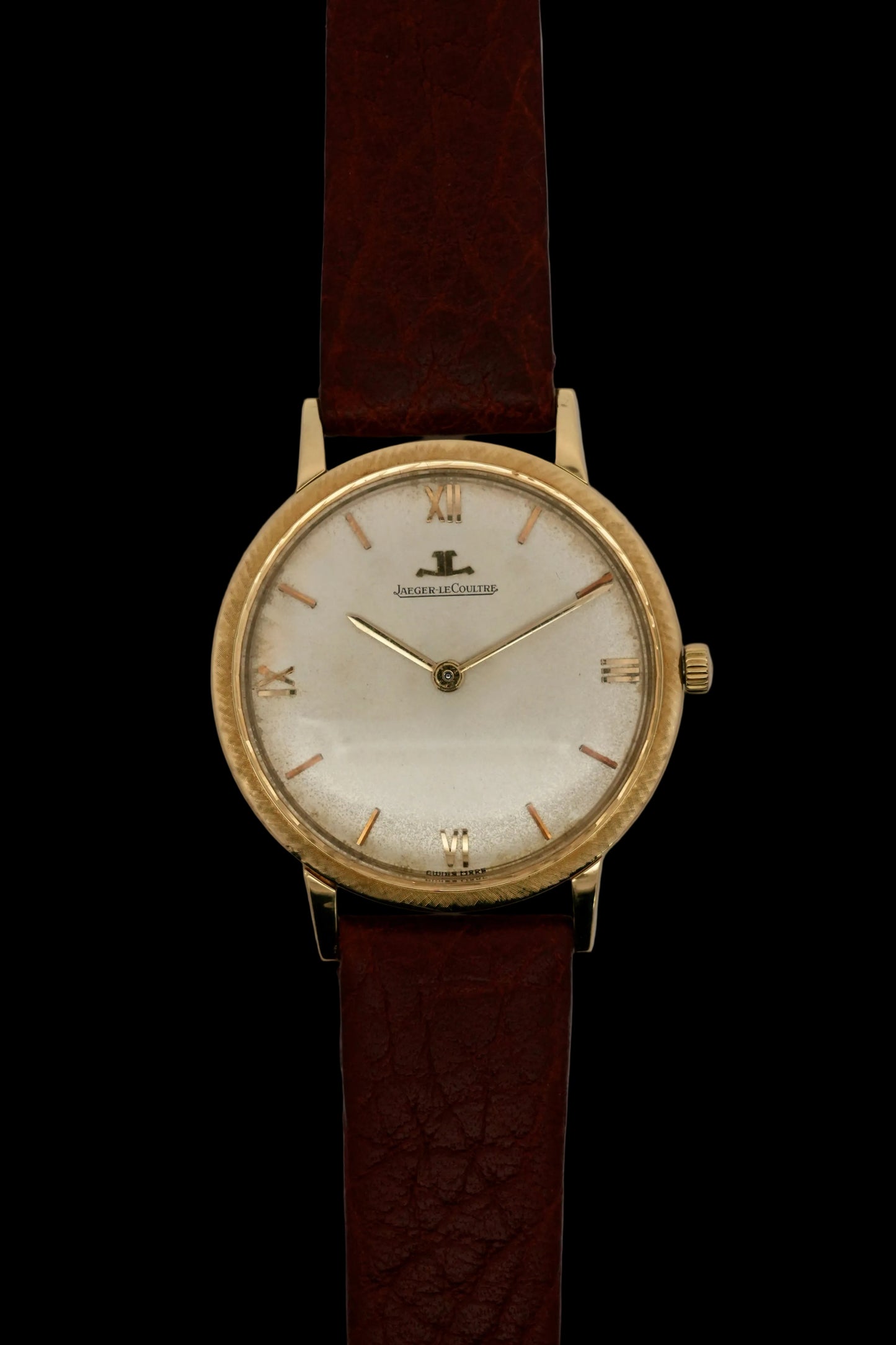 Jaeger LeCoultre Manual Wind 18kt Gold - Rare Florentine Disc Bezel