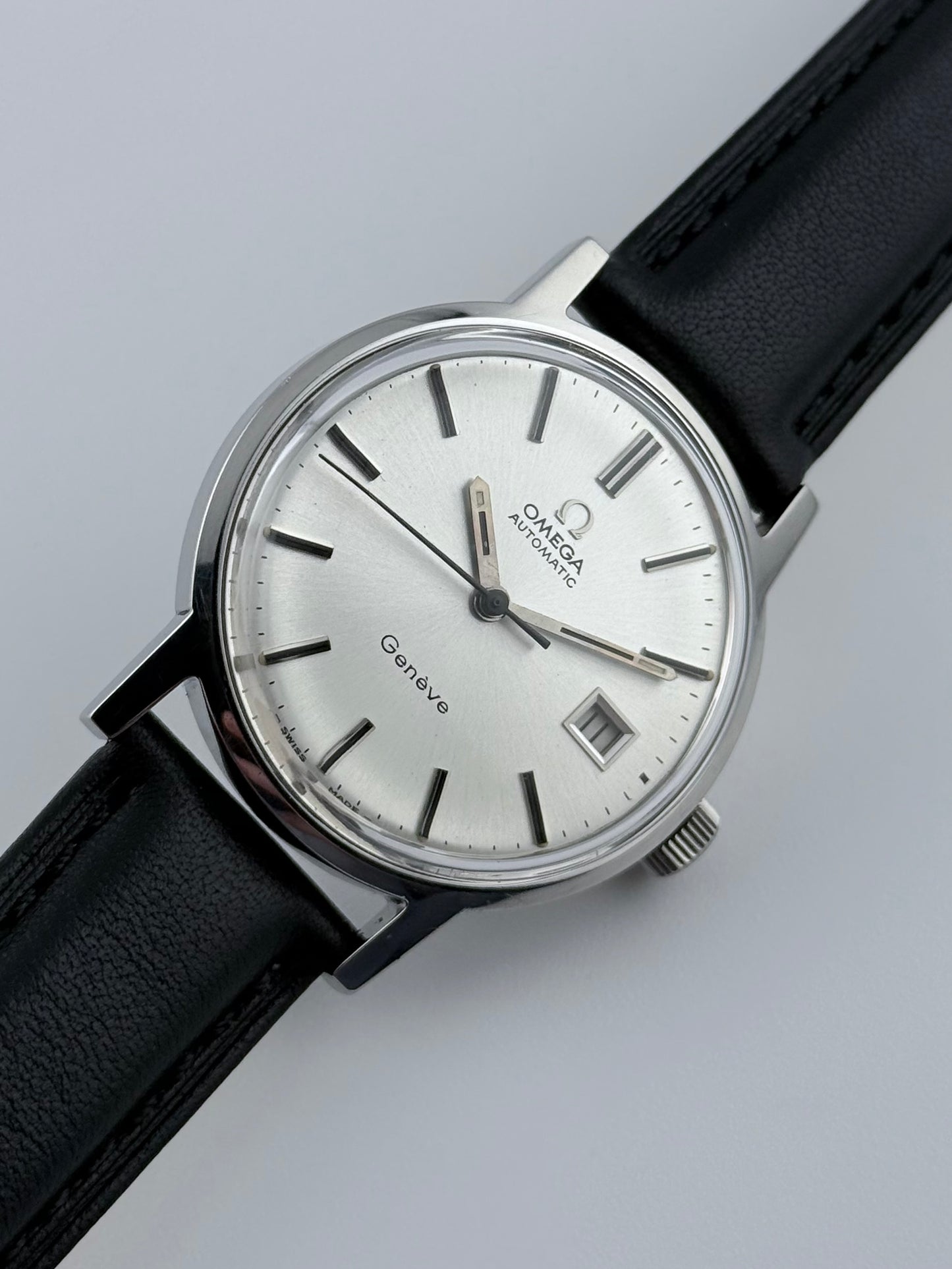 Omega Geneve Automatic Date 166.098 - Box and Papers