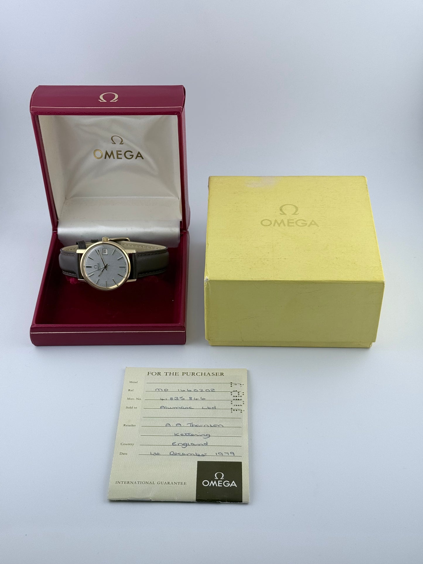 Omega Seamaster Automatic Date - 166.0202 - Box and Papers