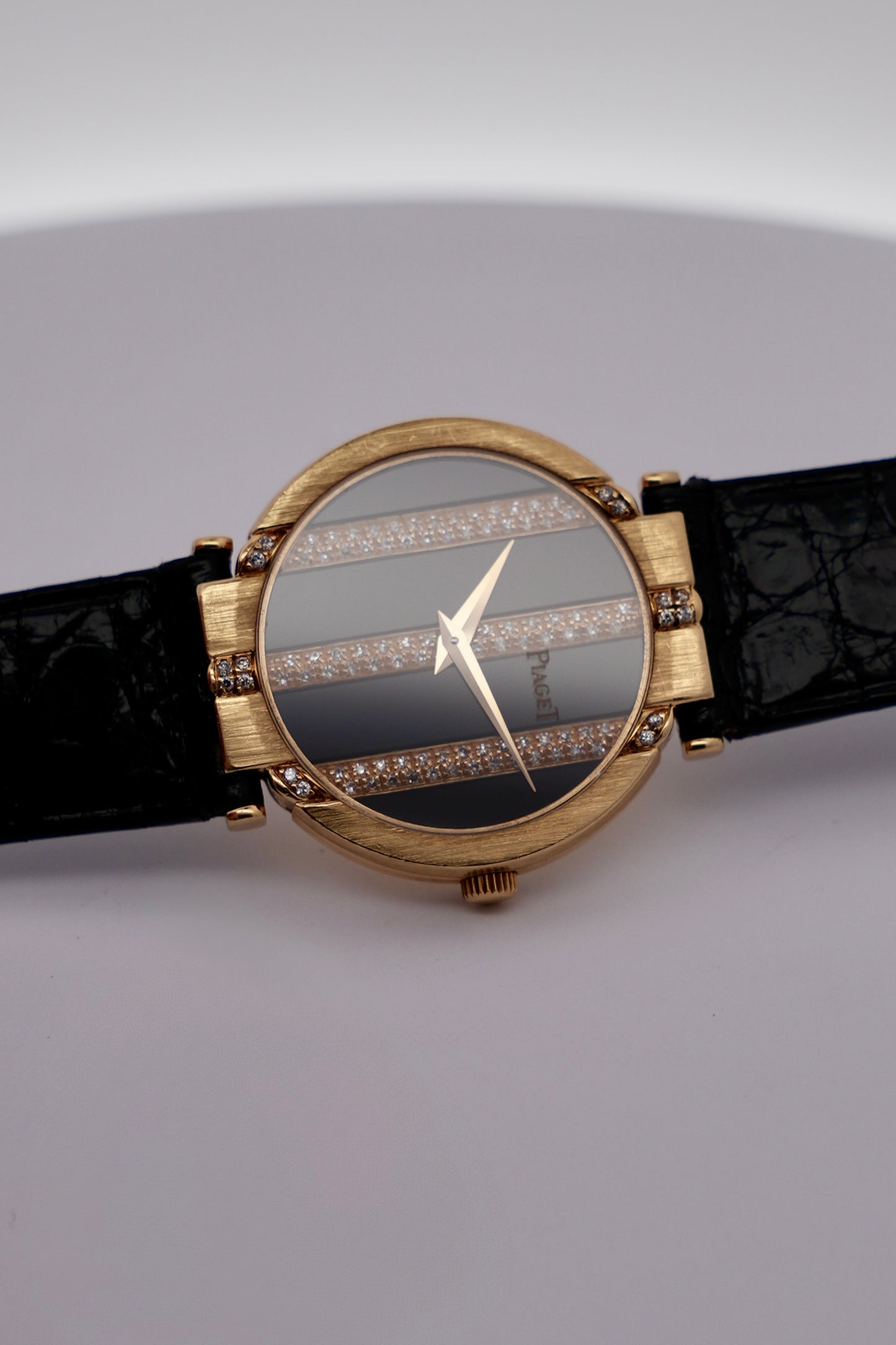Piaget Polo Quartz - 7270 - RARE - 18ct Gold