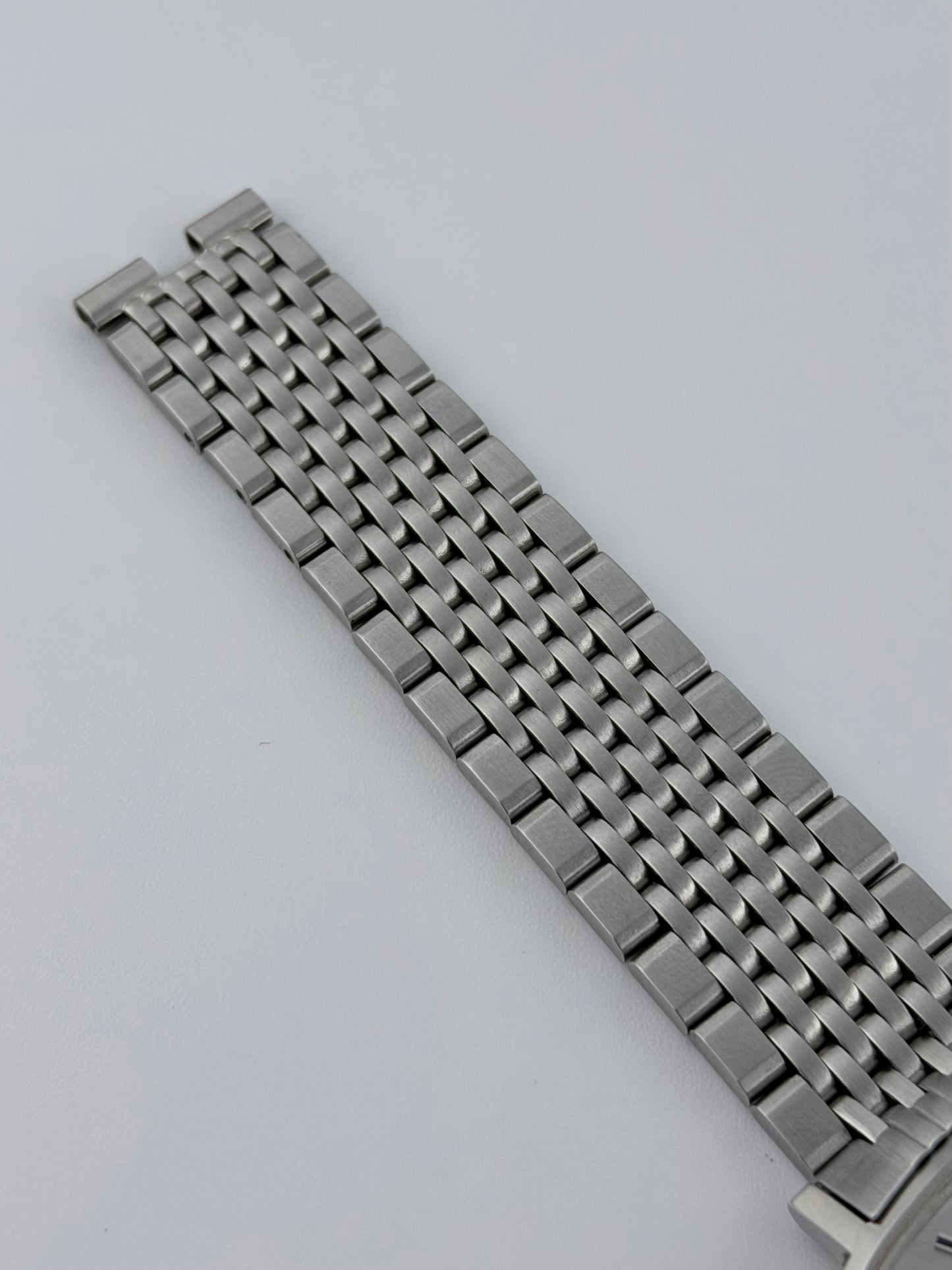 Omega Geneve Automatic Date 162.0060 - Box and Papers
