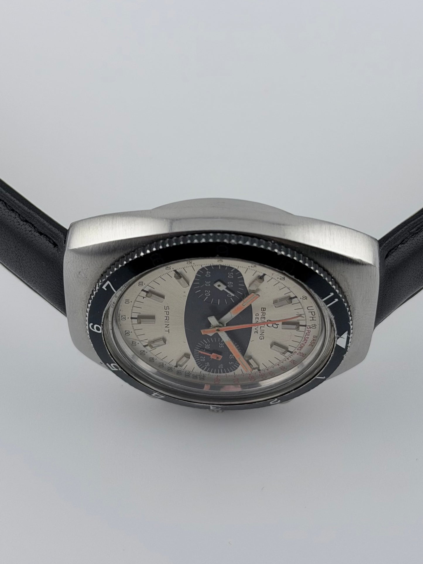 Breitling Geneve Sprint Chronograph - Manual Wind - 2212